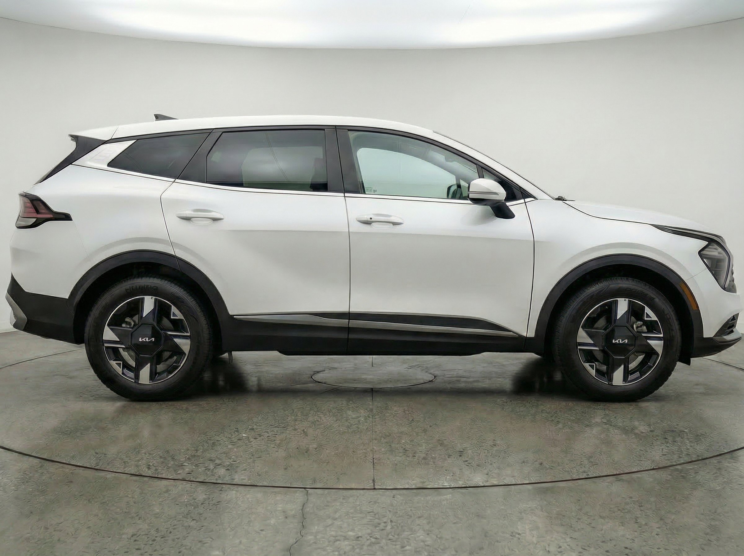 Thumbnail: 2026 Kia Sportage - 11