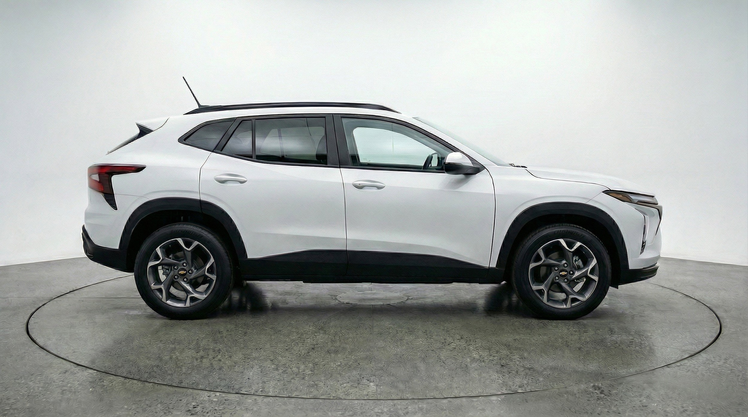 Thumbnail: 2025 Chevrolet Trax - 11