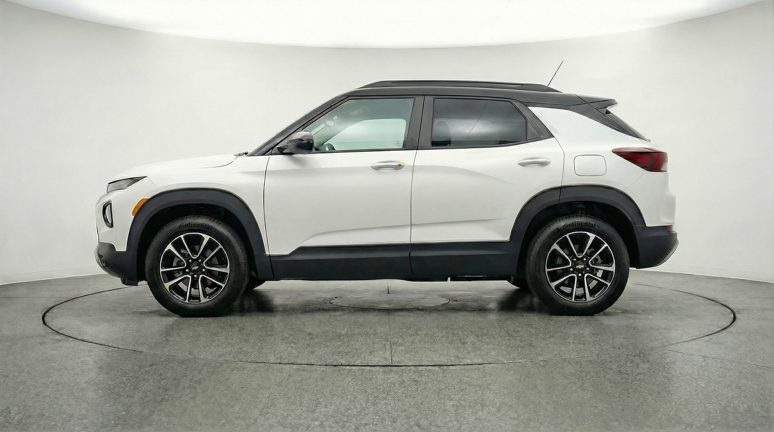 Thumbnail: 2025 Chevrolet TrailBlazer - 4