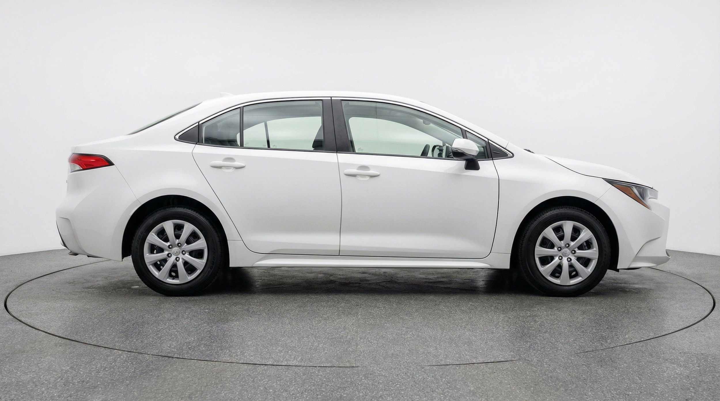 Thumbnail: 2025 Toyota Corolla - 11