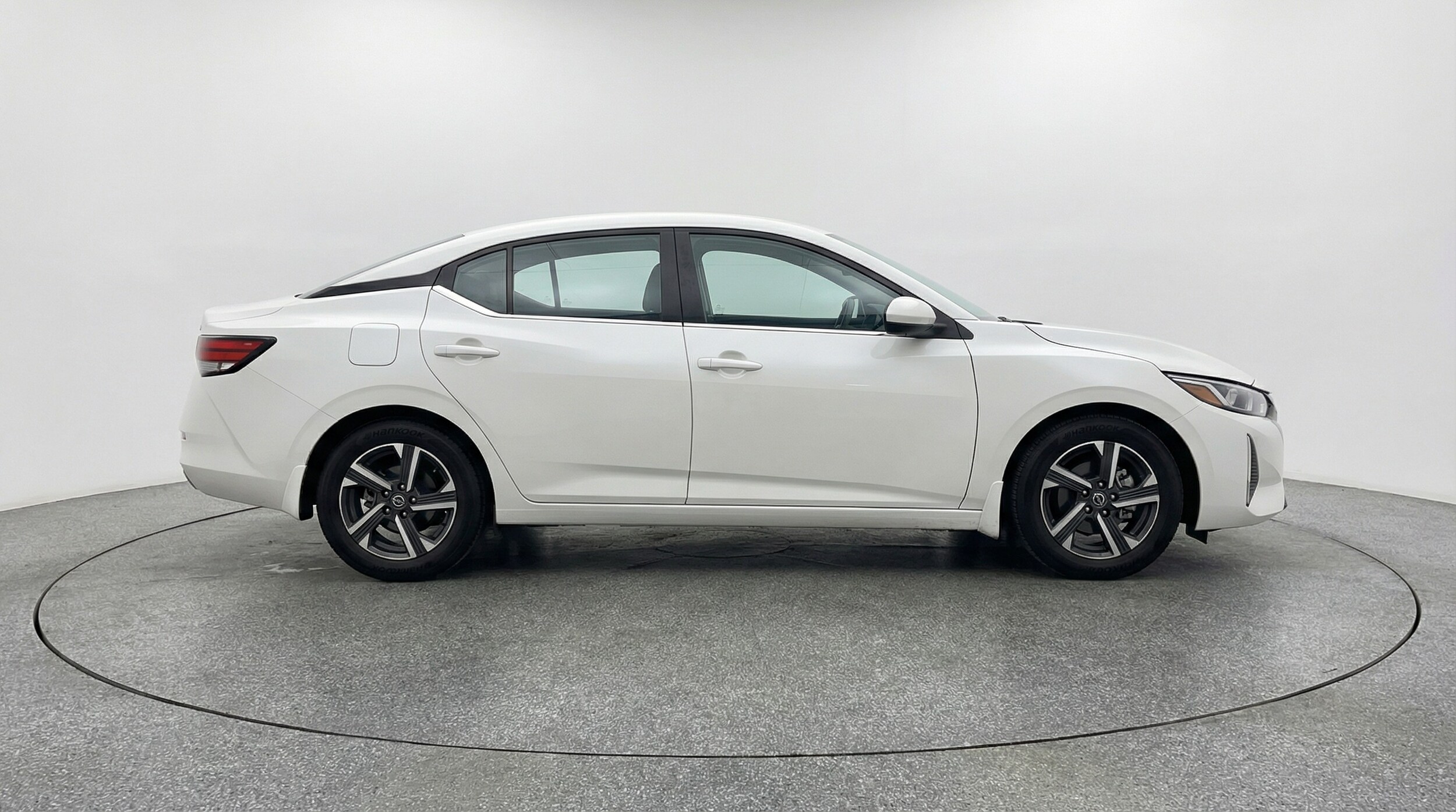 Thumbnail: 2025 Nissan Sentra - 8