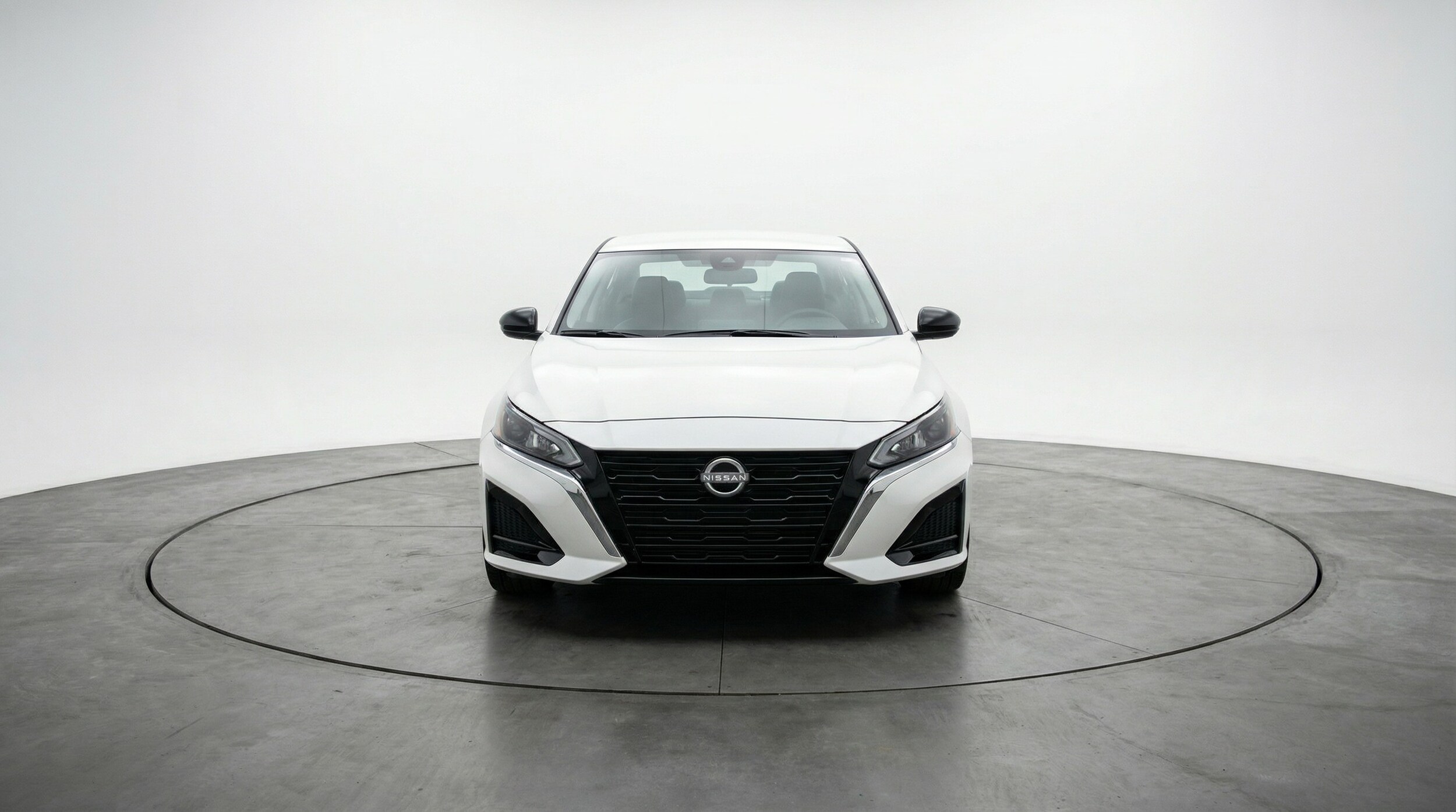 Thumbnail: 2025 Nissan Altima - 2