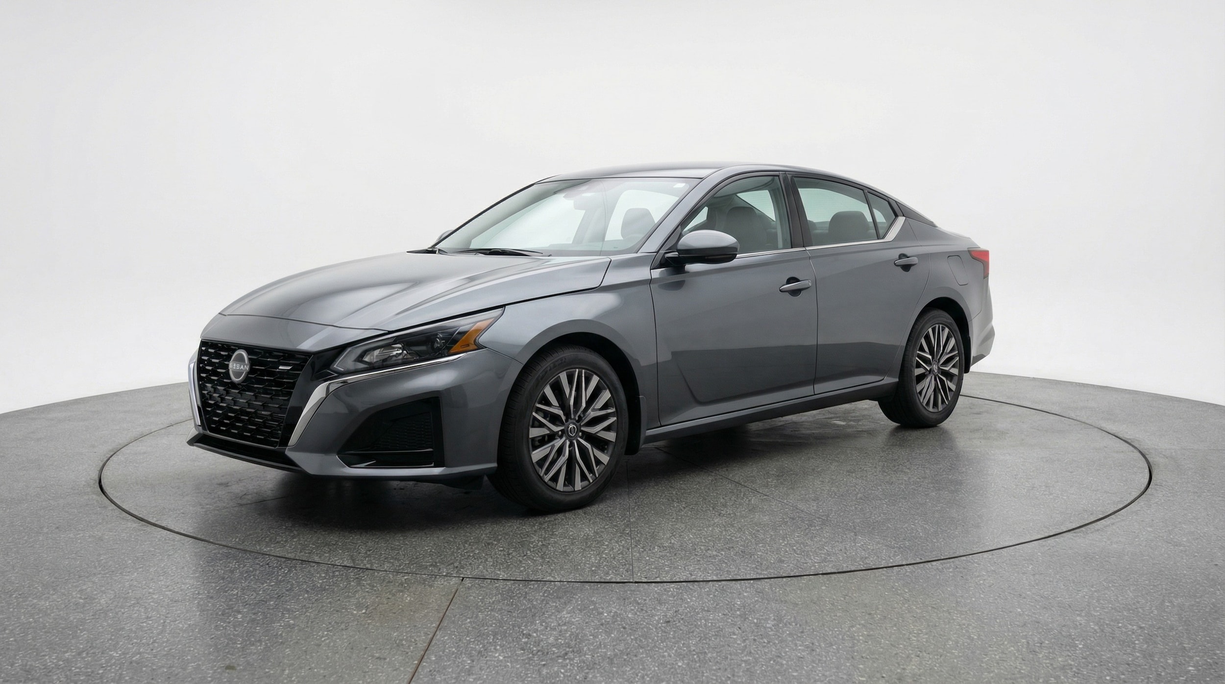 Thumbnail: 2025 Nissan Altima - 3