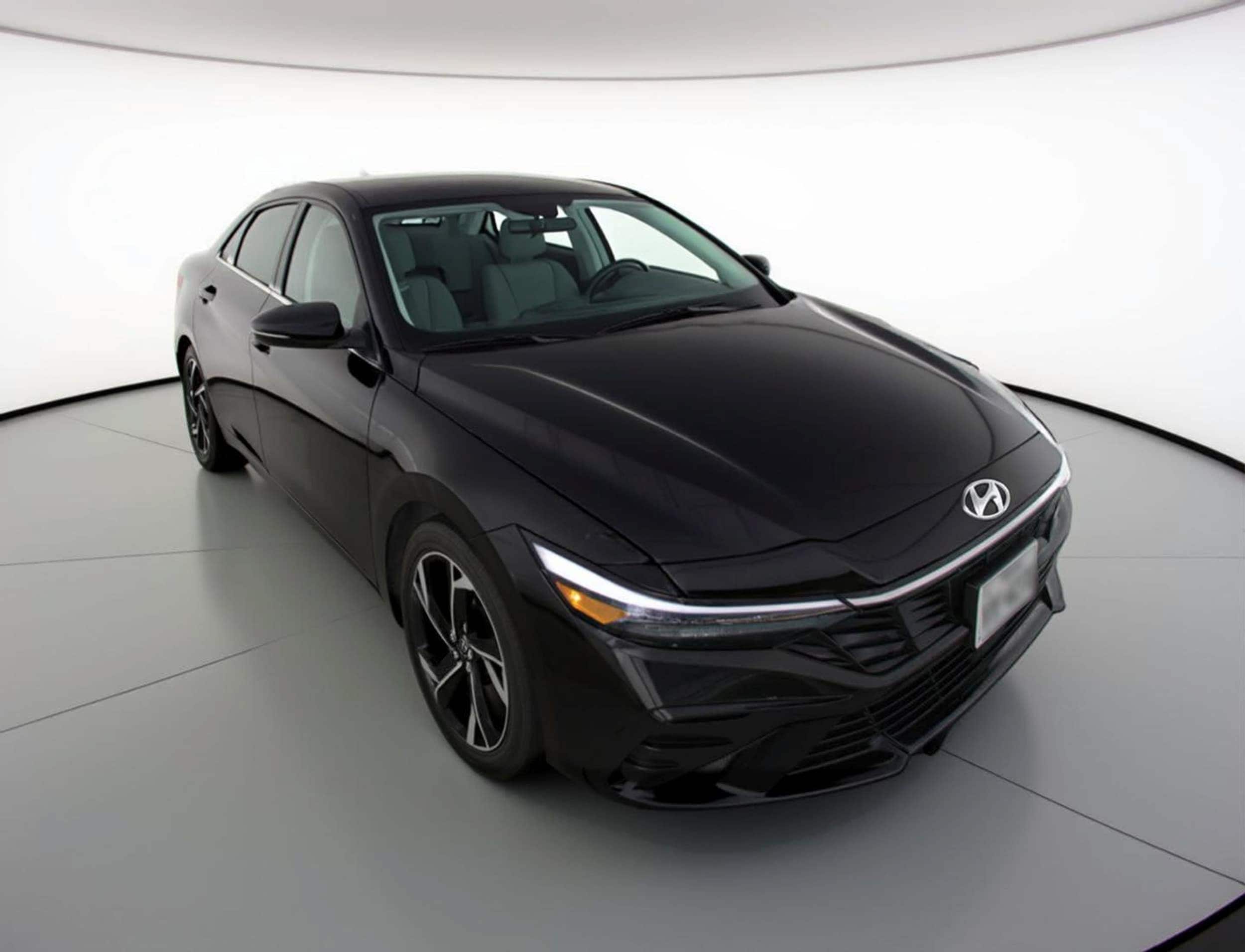 Thumbnail: 2025 Hyundai Elantra - 1