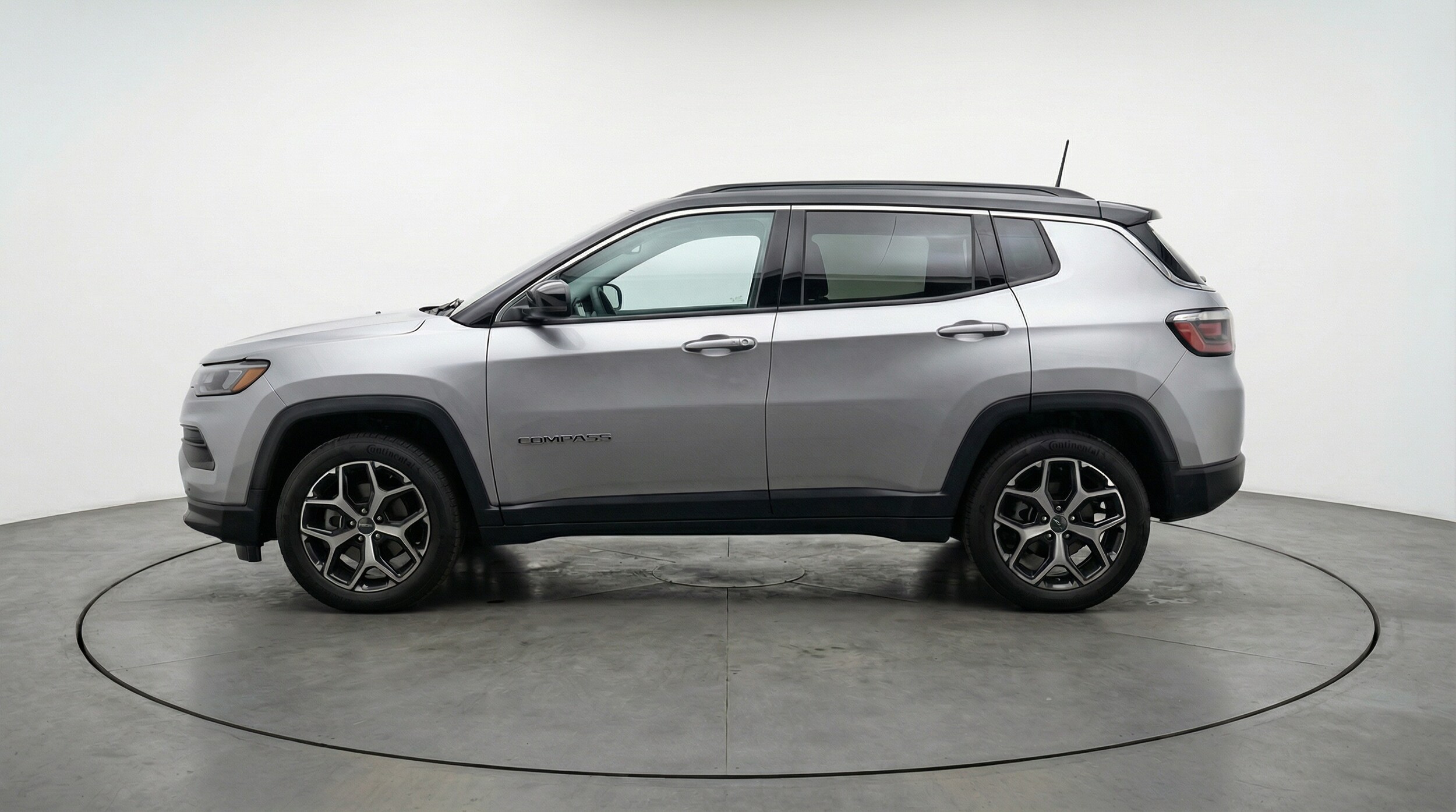 Thumbnail: 2025 Jeep Compass - 4