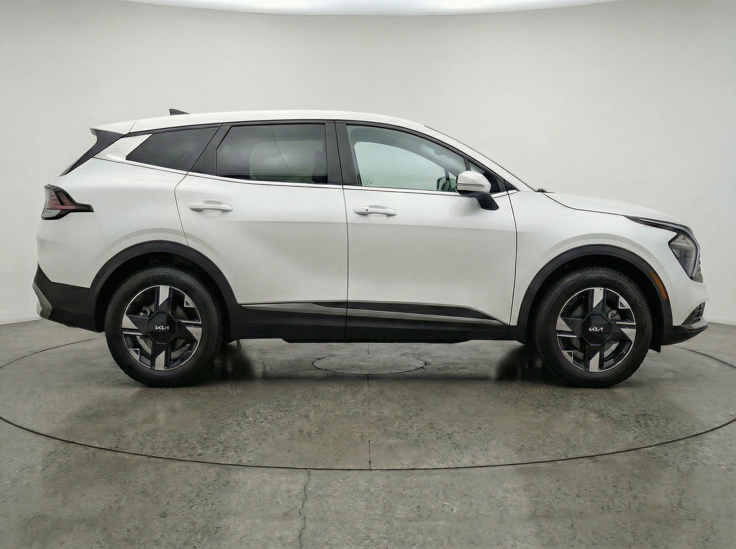 Thumbnail: 2026 Kia Sportage - 11