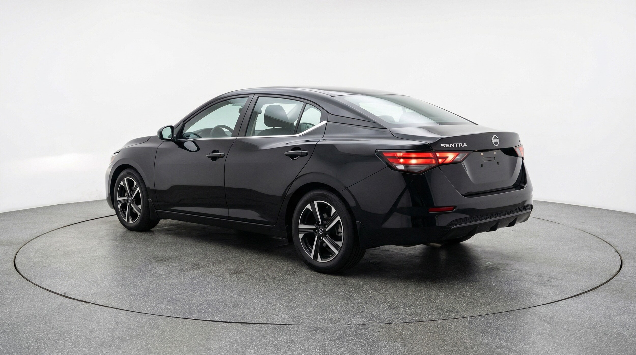 Thumbnail: 2025 Nissan Sentra - 5