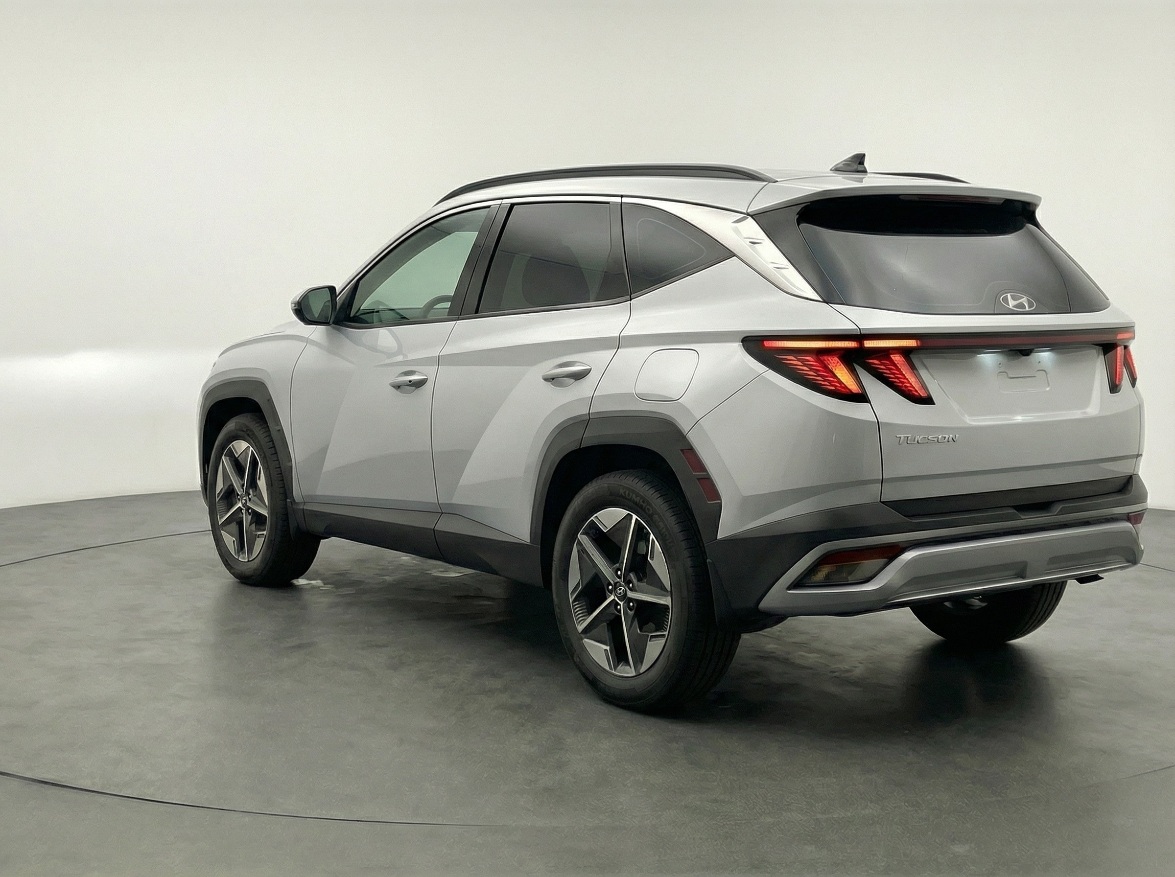 Thumbnail: 2025 Hyundai Tucson - 5