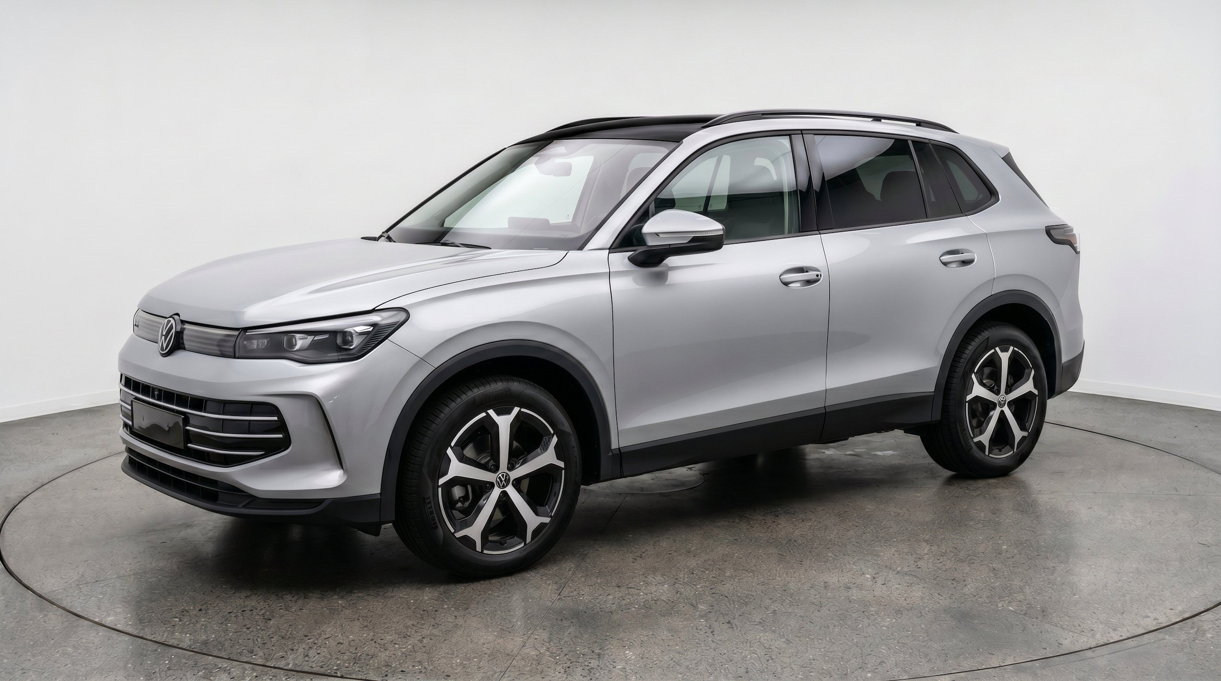 Thumbnail: 2026 Volkswagen Tiguan - 3