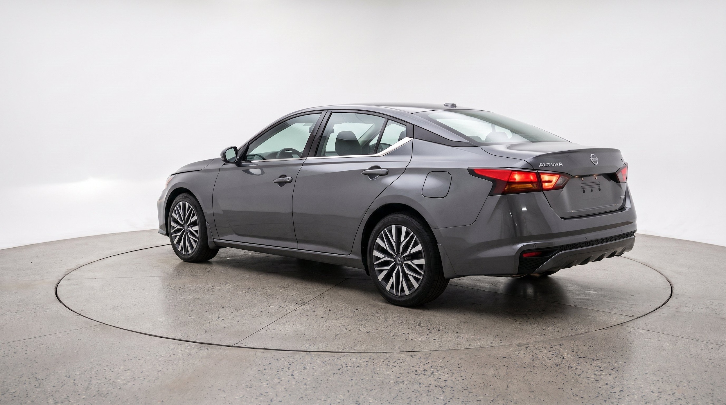 Thumbnail: 2025 Nissan Altima - 6