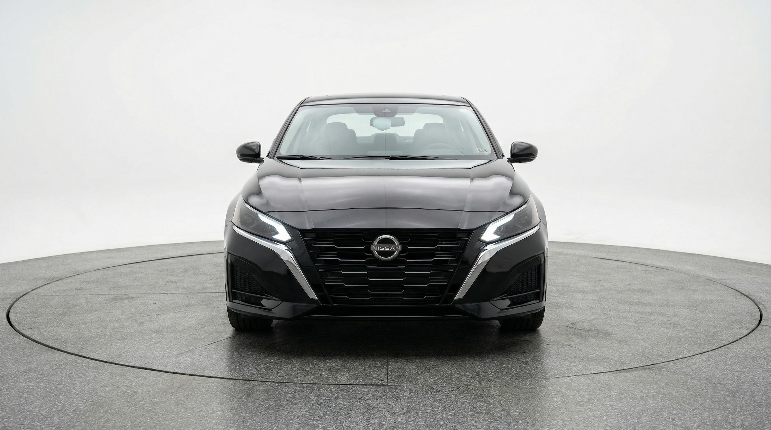 Thumbnail: 2025 Nissan Altima - 2