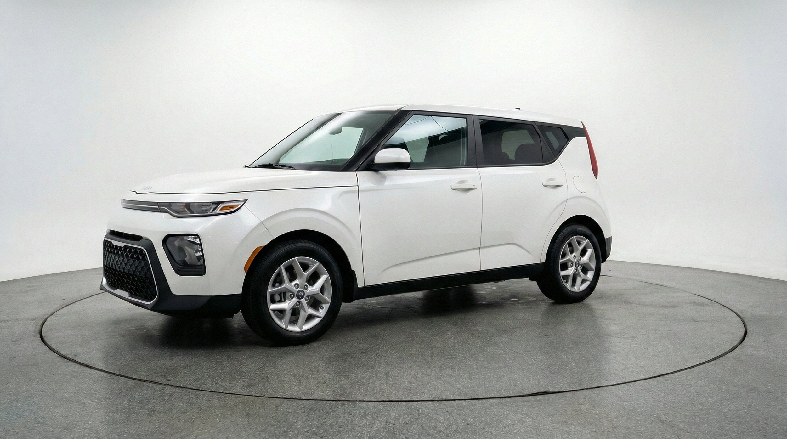 Thumbnail: 2025 Kia Soul - 3