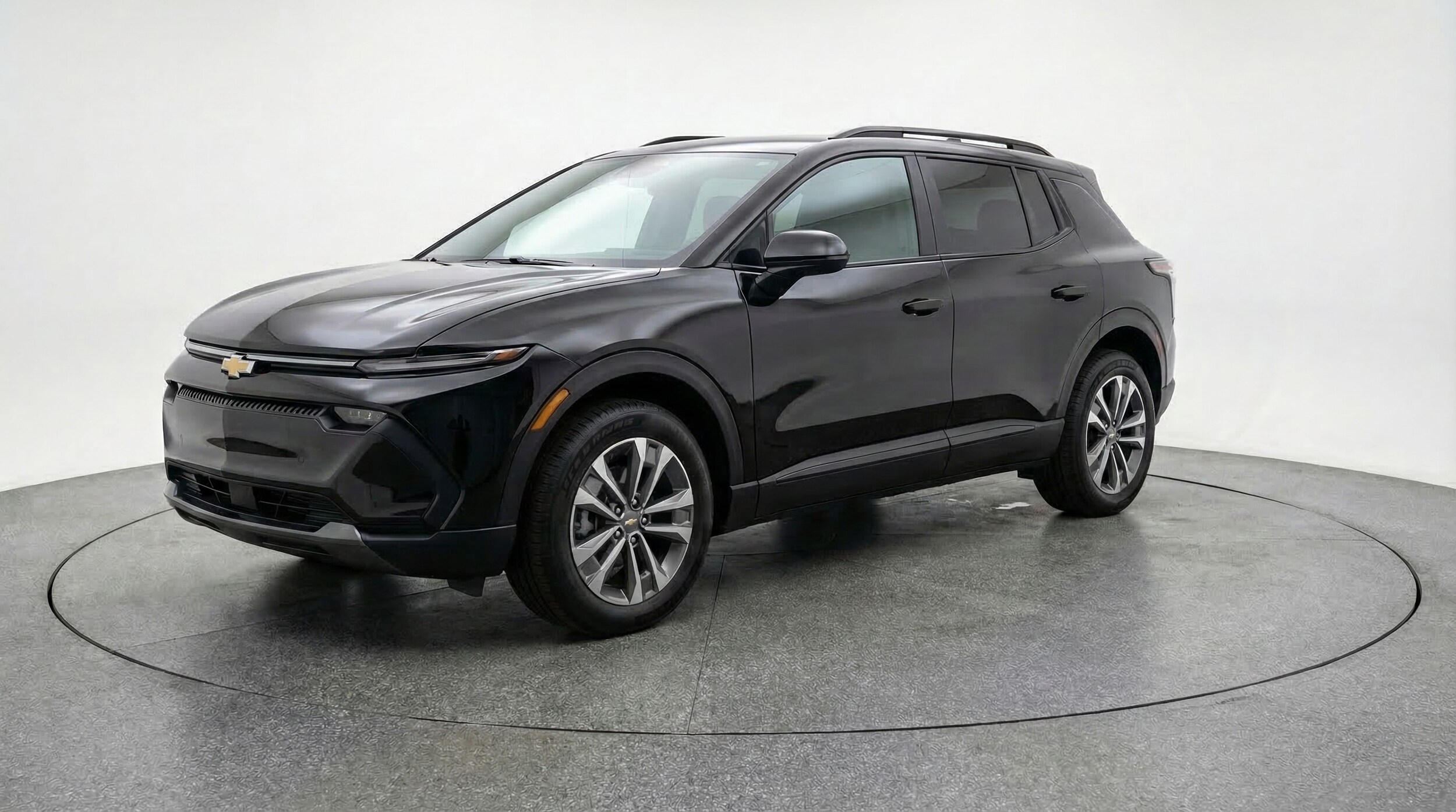 Thumbnail: 2025 Chevrolet Equinox - 3