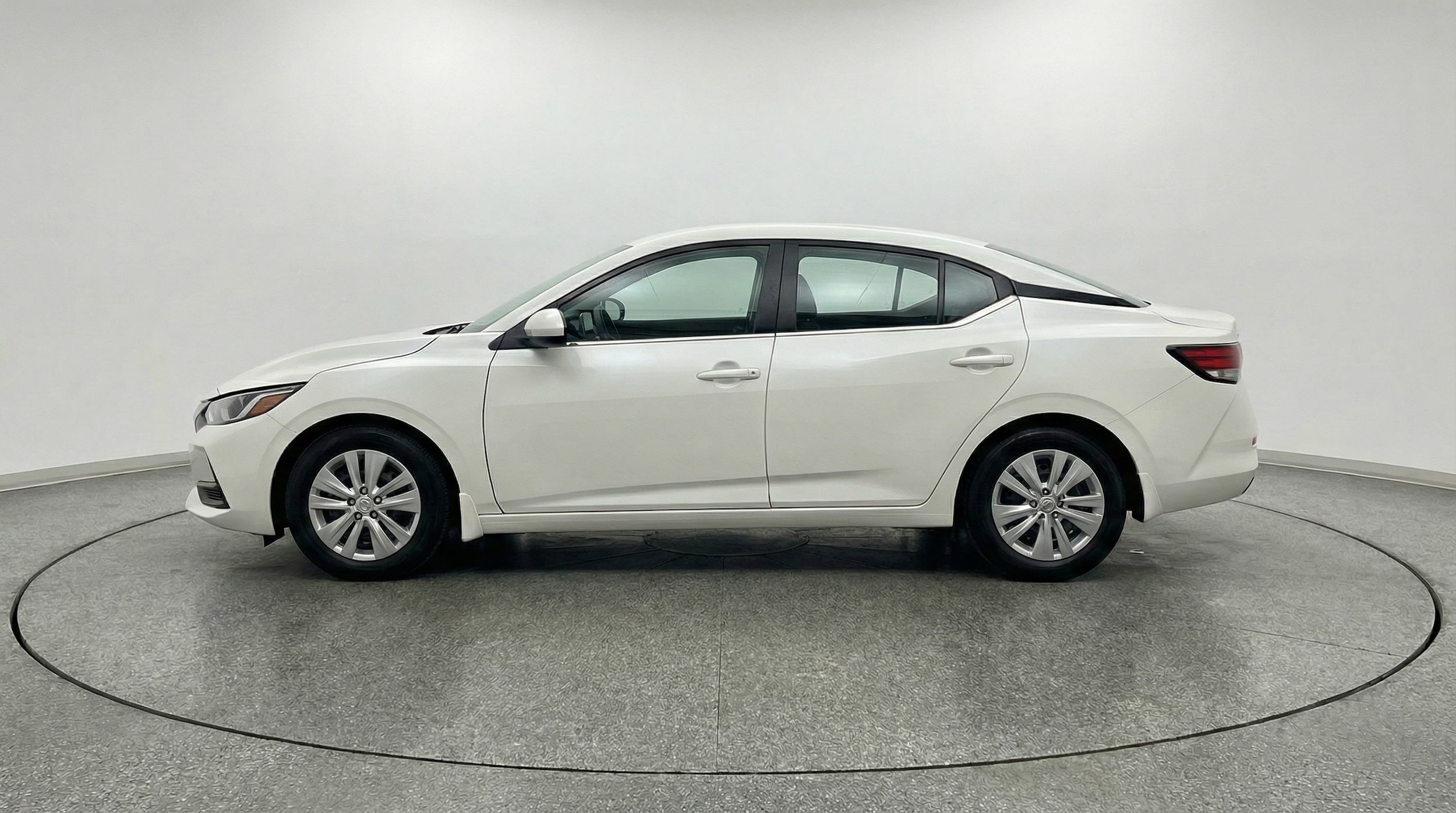 Thumbnail: 2025 Nissan Sentra - 4