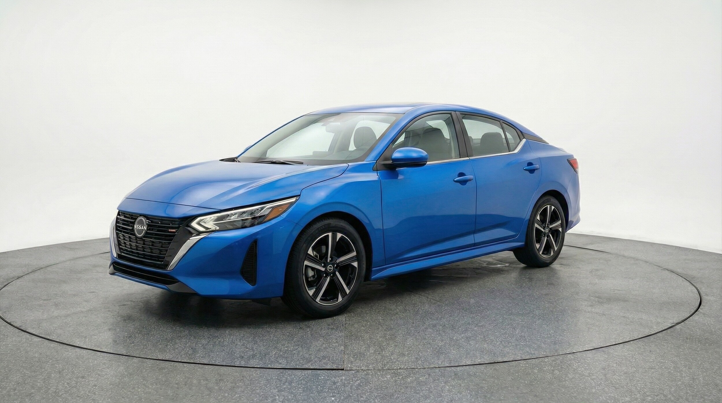 Thumbnail: 2025 Nissan Sentra - 3