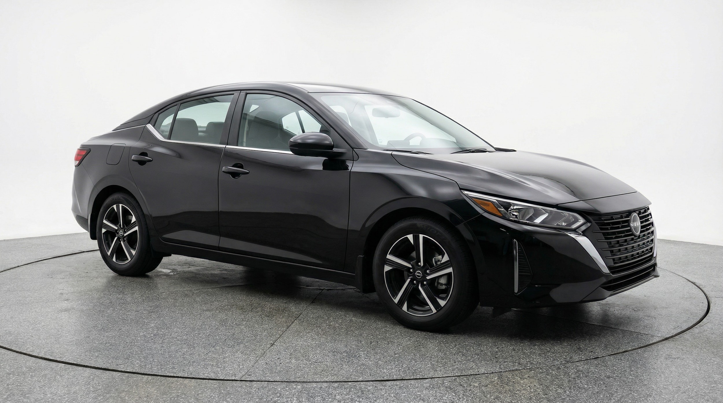 Thumbnail: 2025 Nissan Sentra - 1