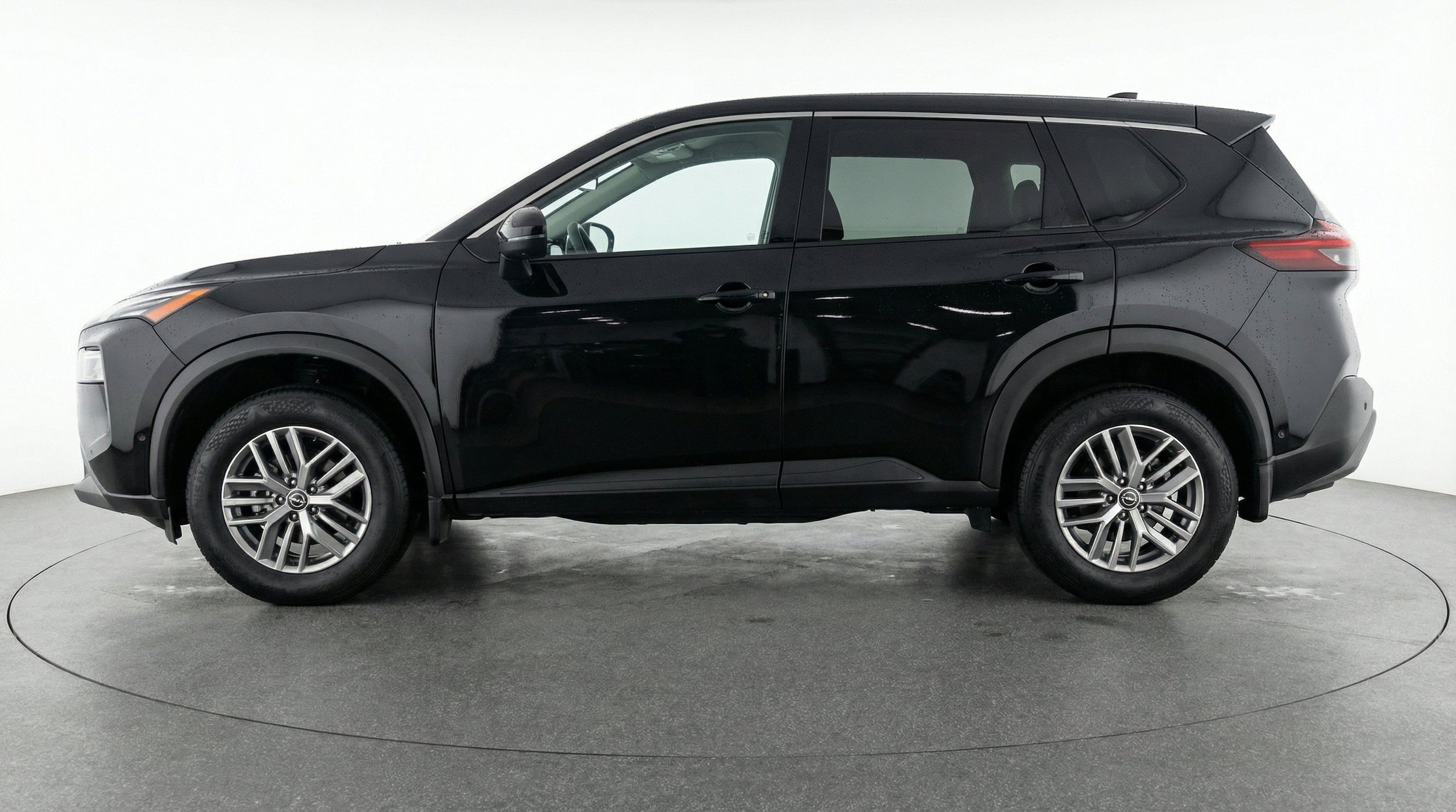Thumbnail: 2026 Nissan Rogue - 5