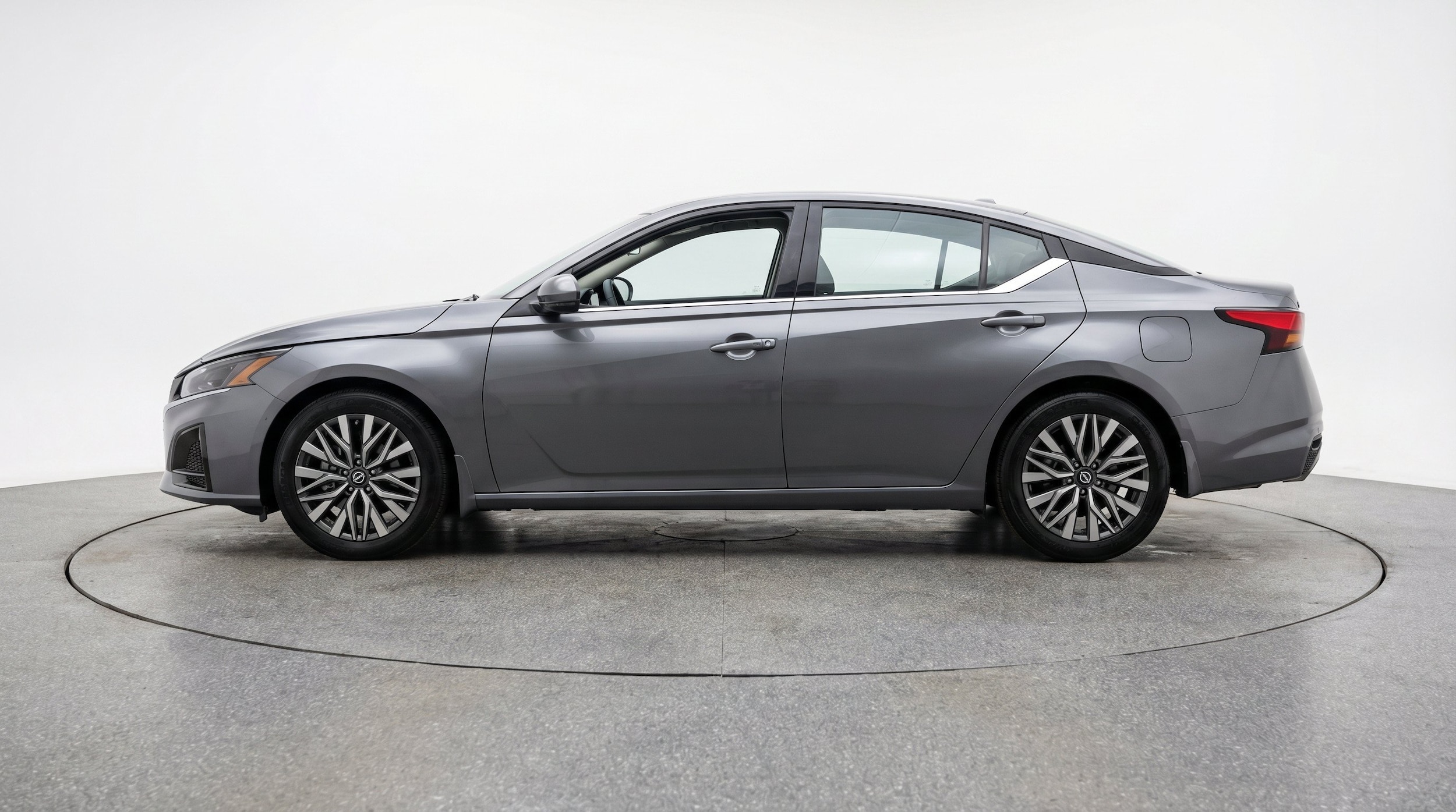 Thumbnail: 2026 Nissan Altima - 5