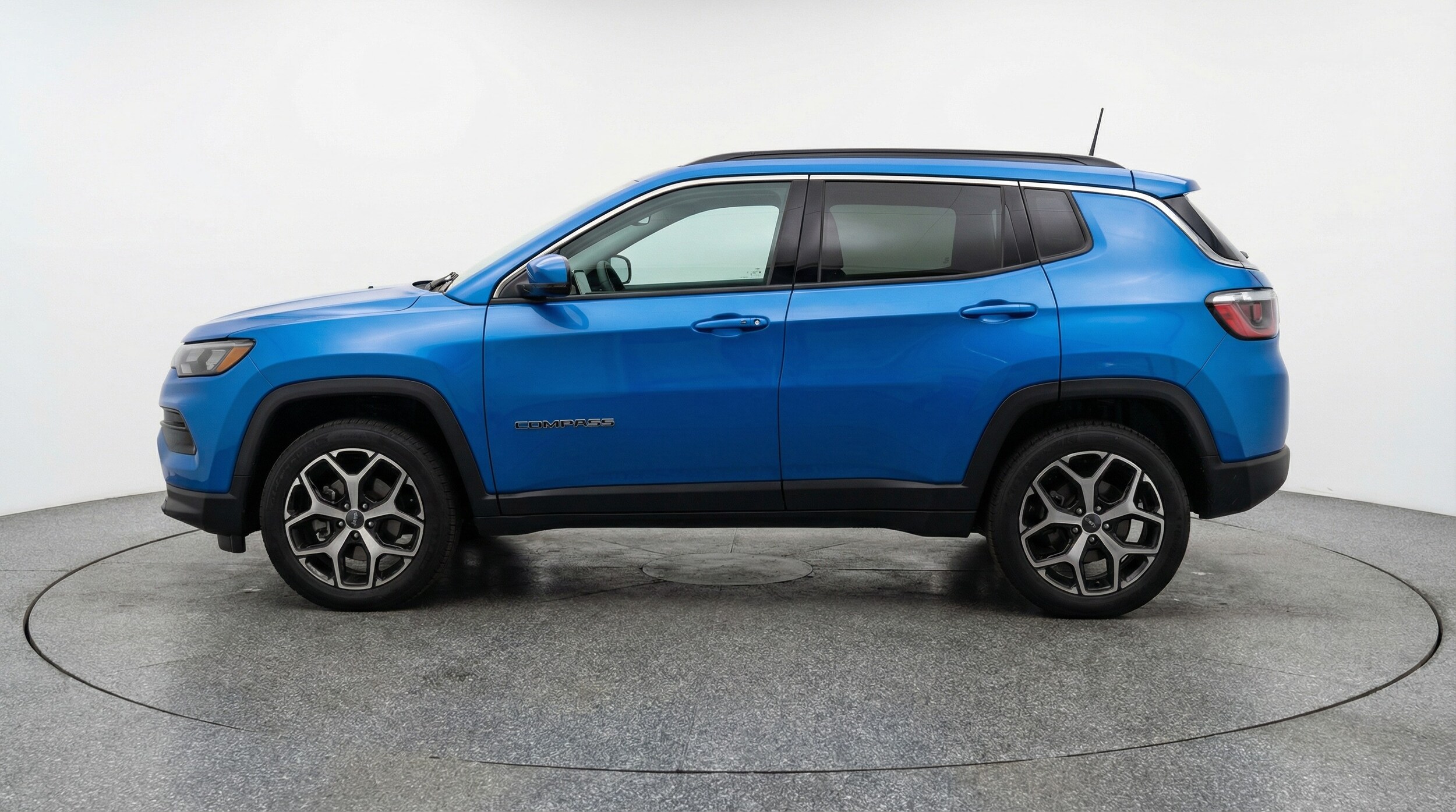 Thumbnail: 2025 Jeep Compass - 4