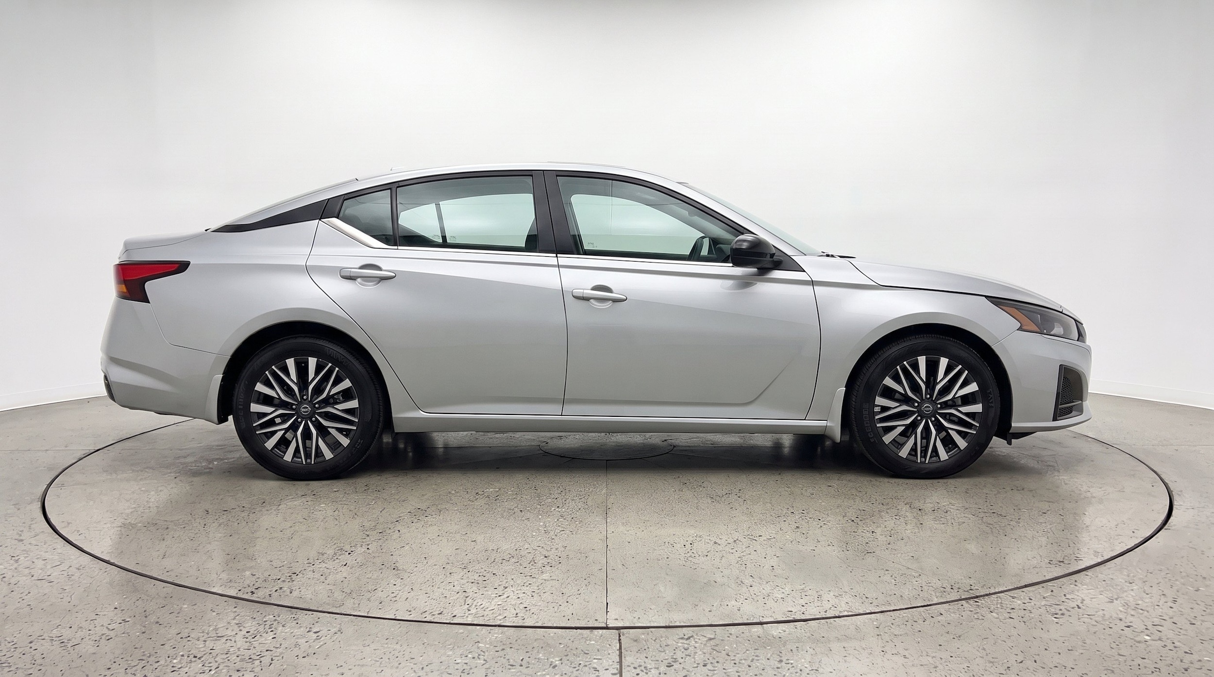 Thumbnail: 2026 Nissan Altima - 10