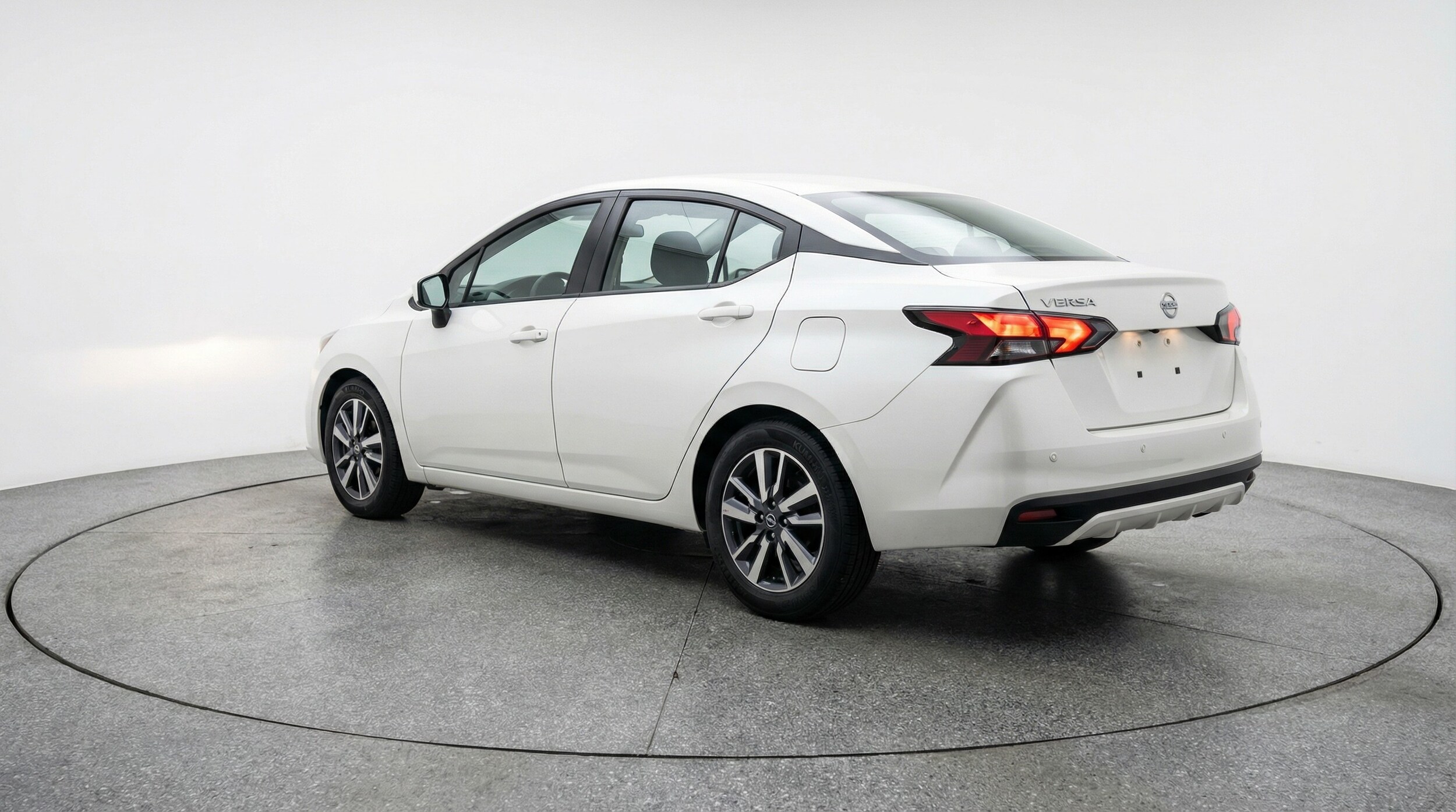 Thumbnail: 2025 Nissan Versa - 5