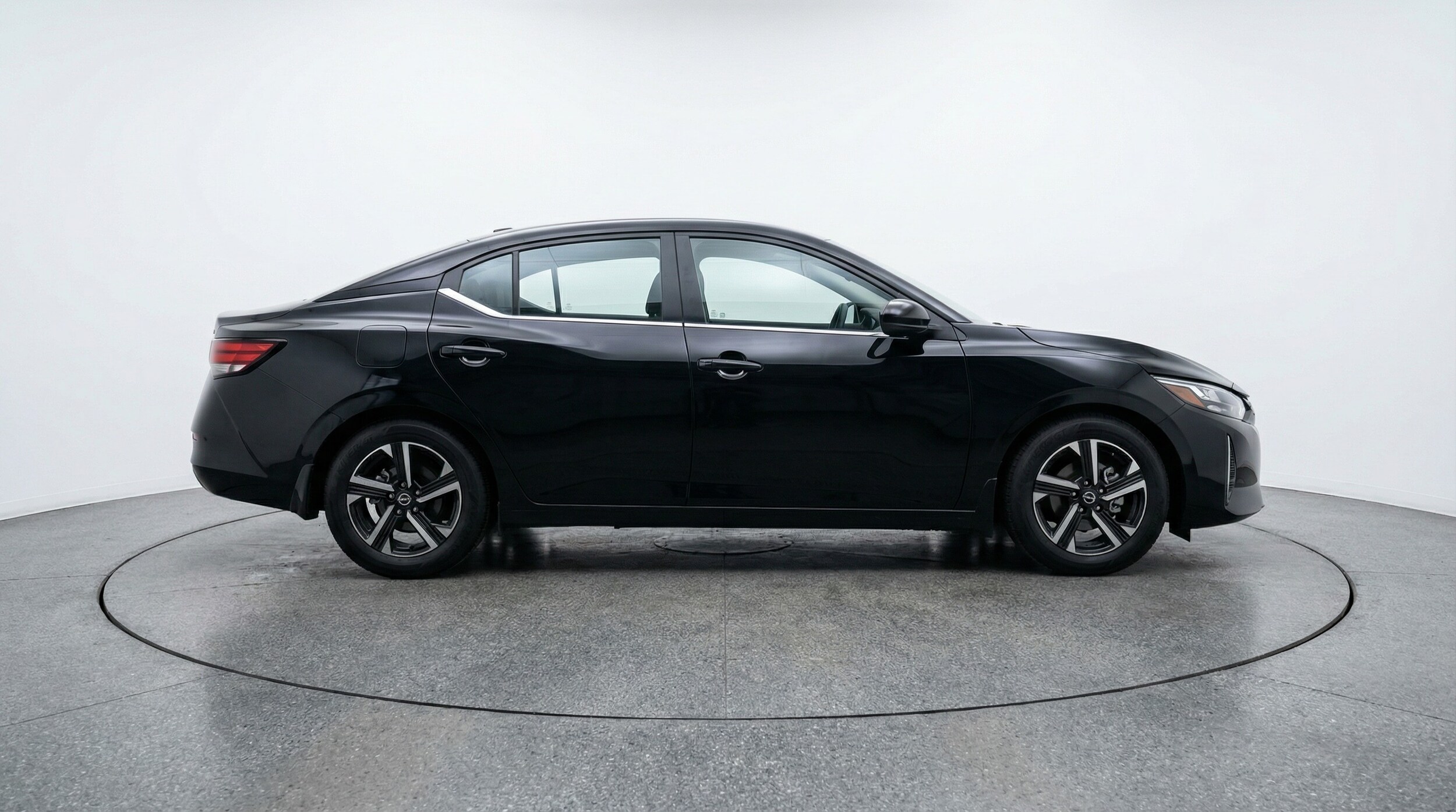 Thumbnail: 2025 Nissan Sentra - 8