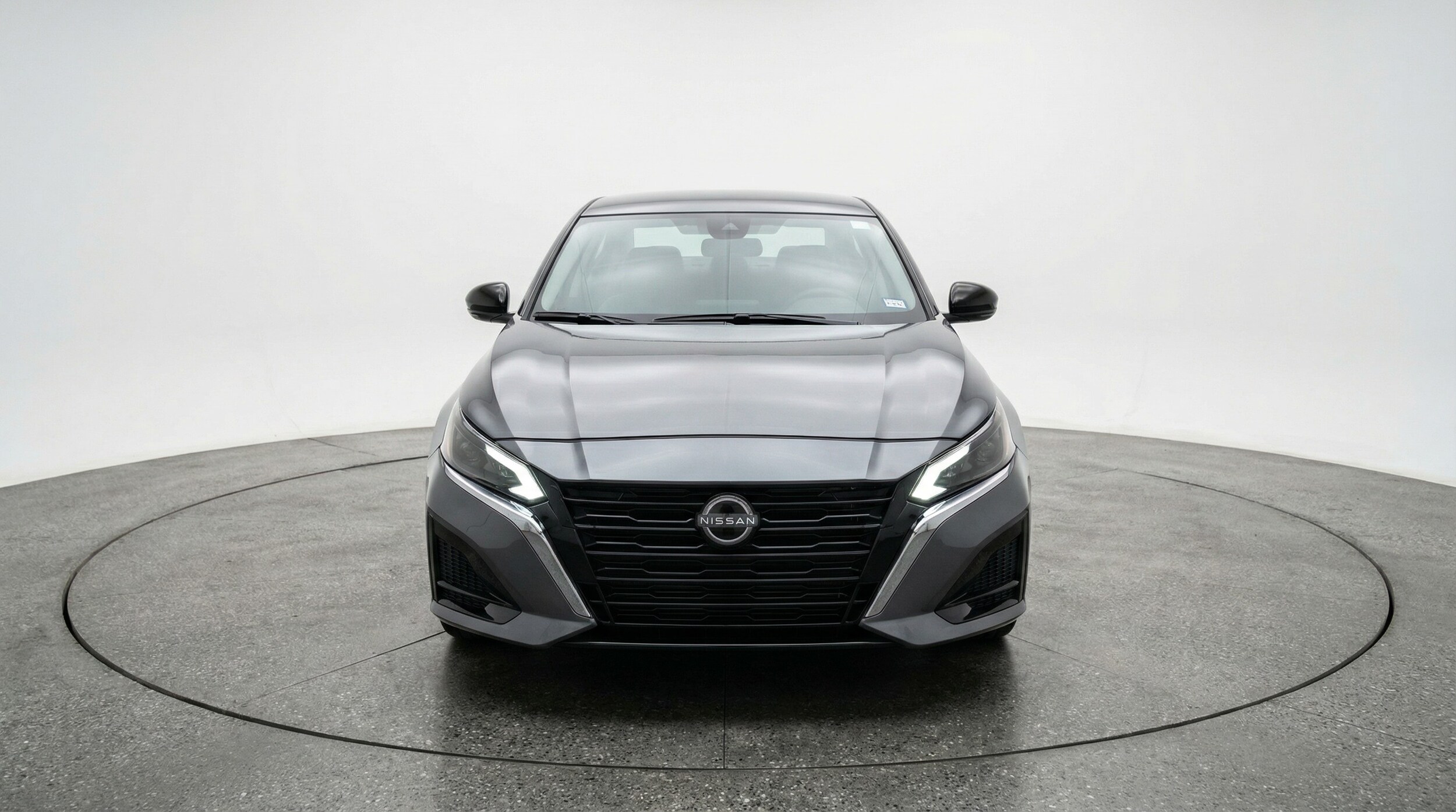 Thumbnail: 2025 Nissan Altima - 2