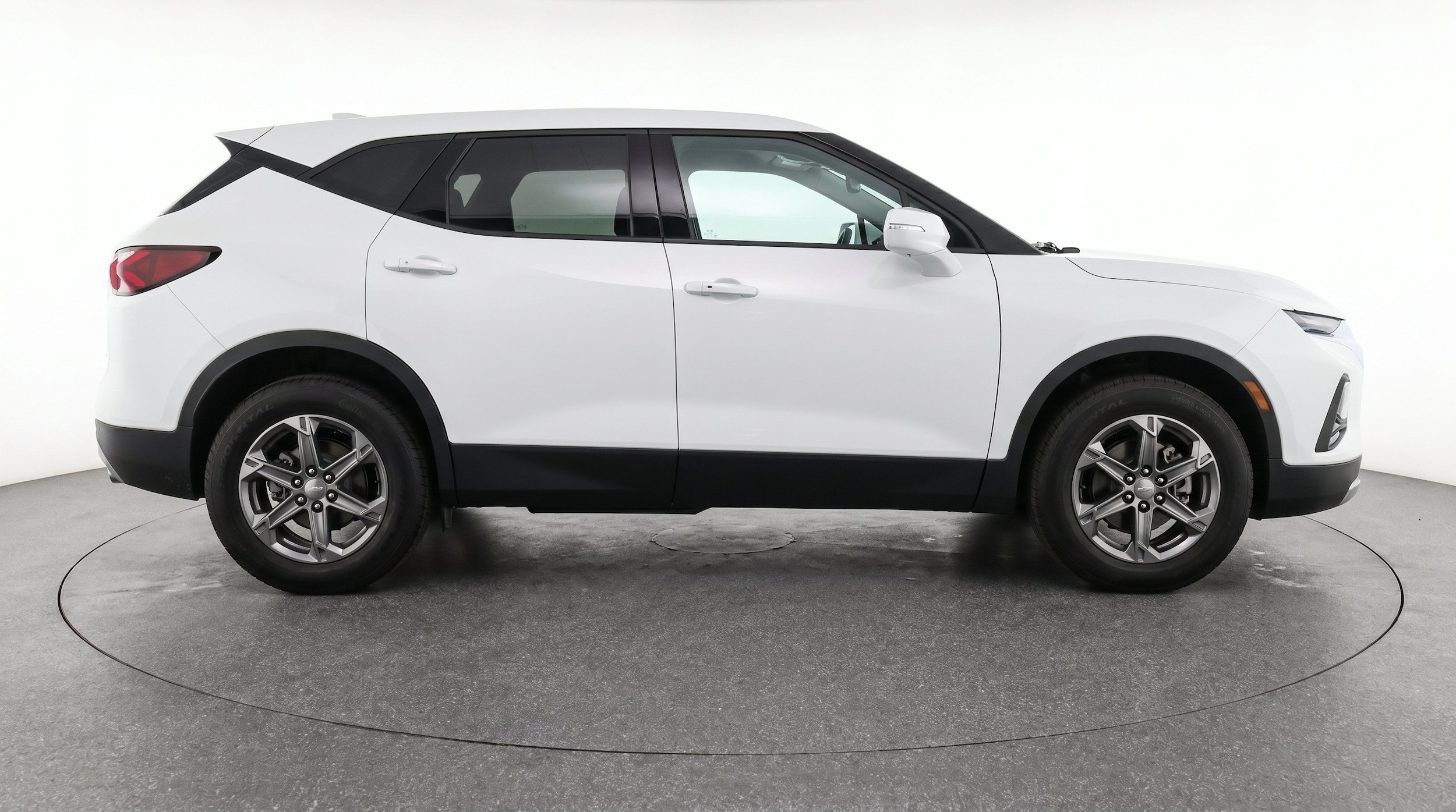 Thumbnail: 2025 Chevrolet Blazer - 11