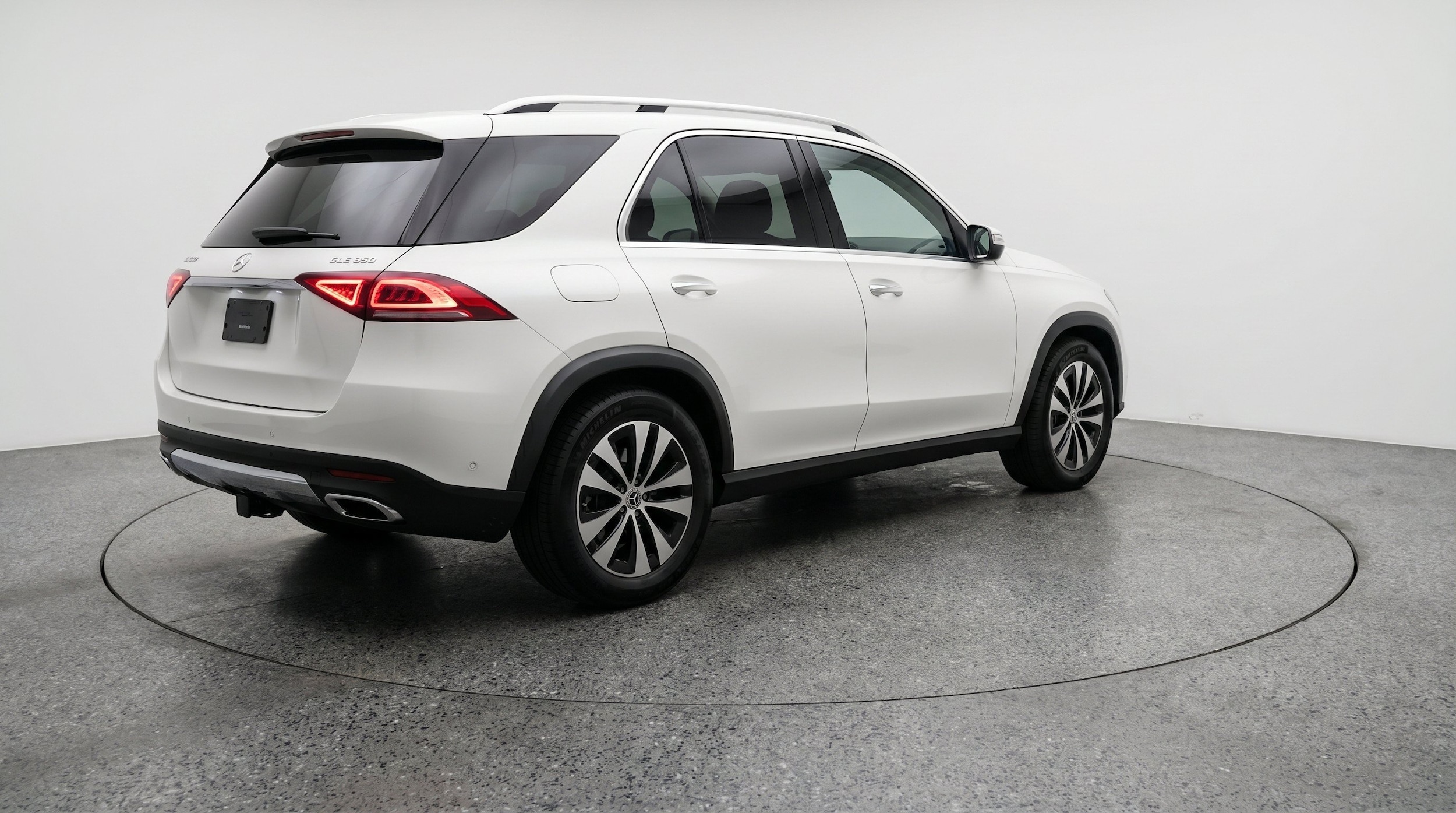 Thumbnail: 2026 Mercedes-Benz GLE - 9