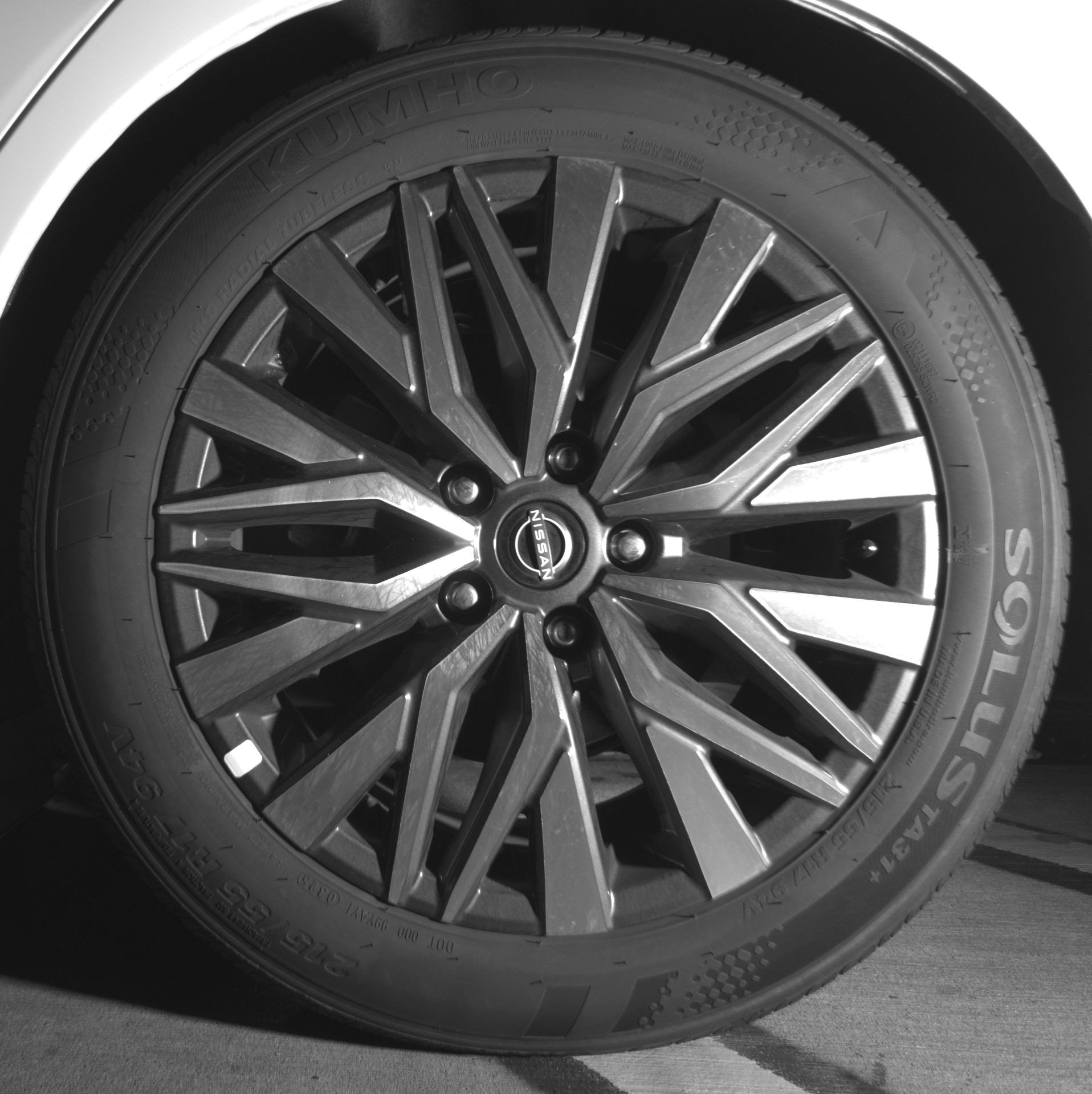 2025 Nissan Altima SV - Photo 12