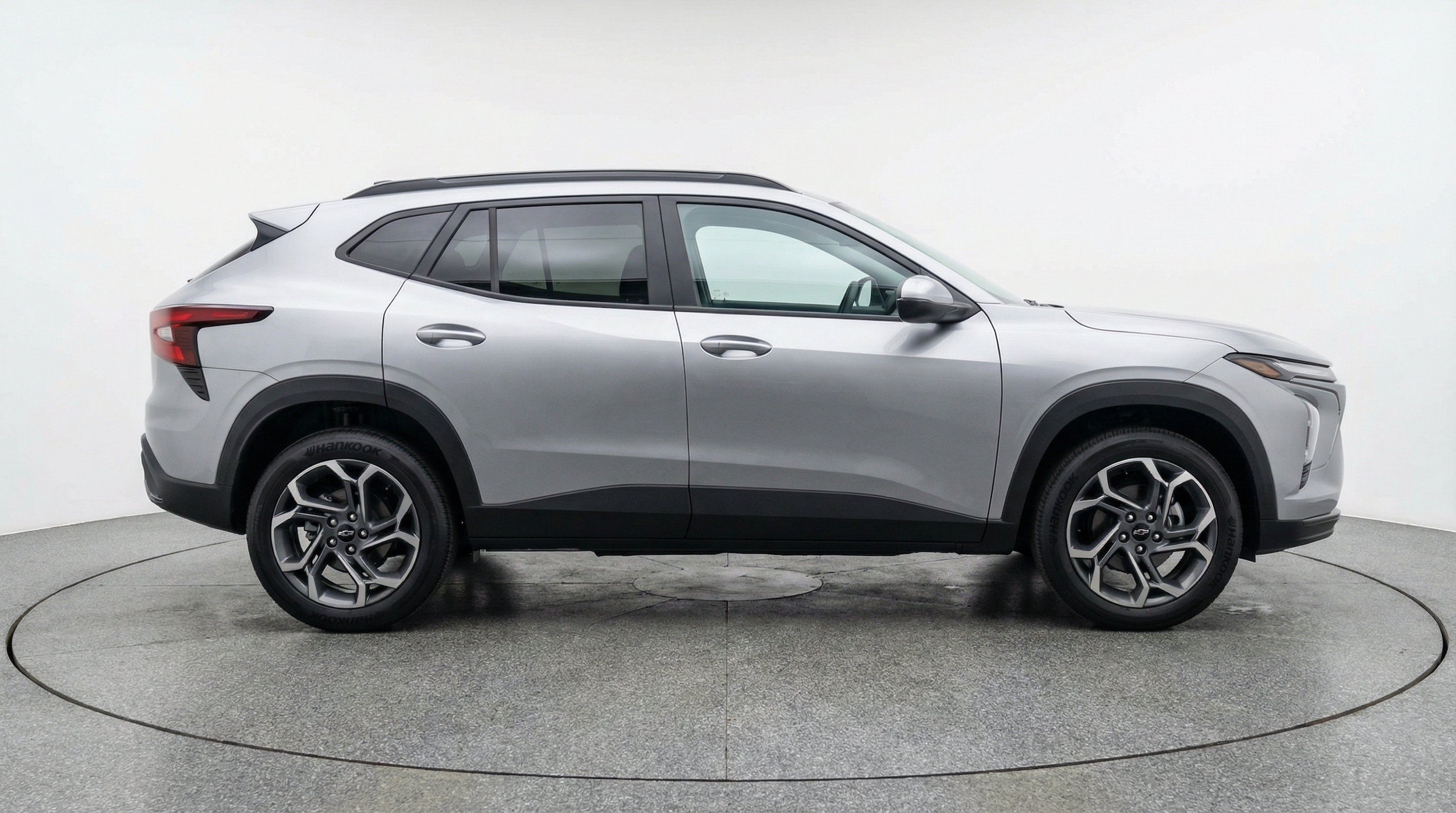 Thumbnail: 2025 Chevrolet Trax - 11