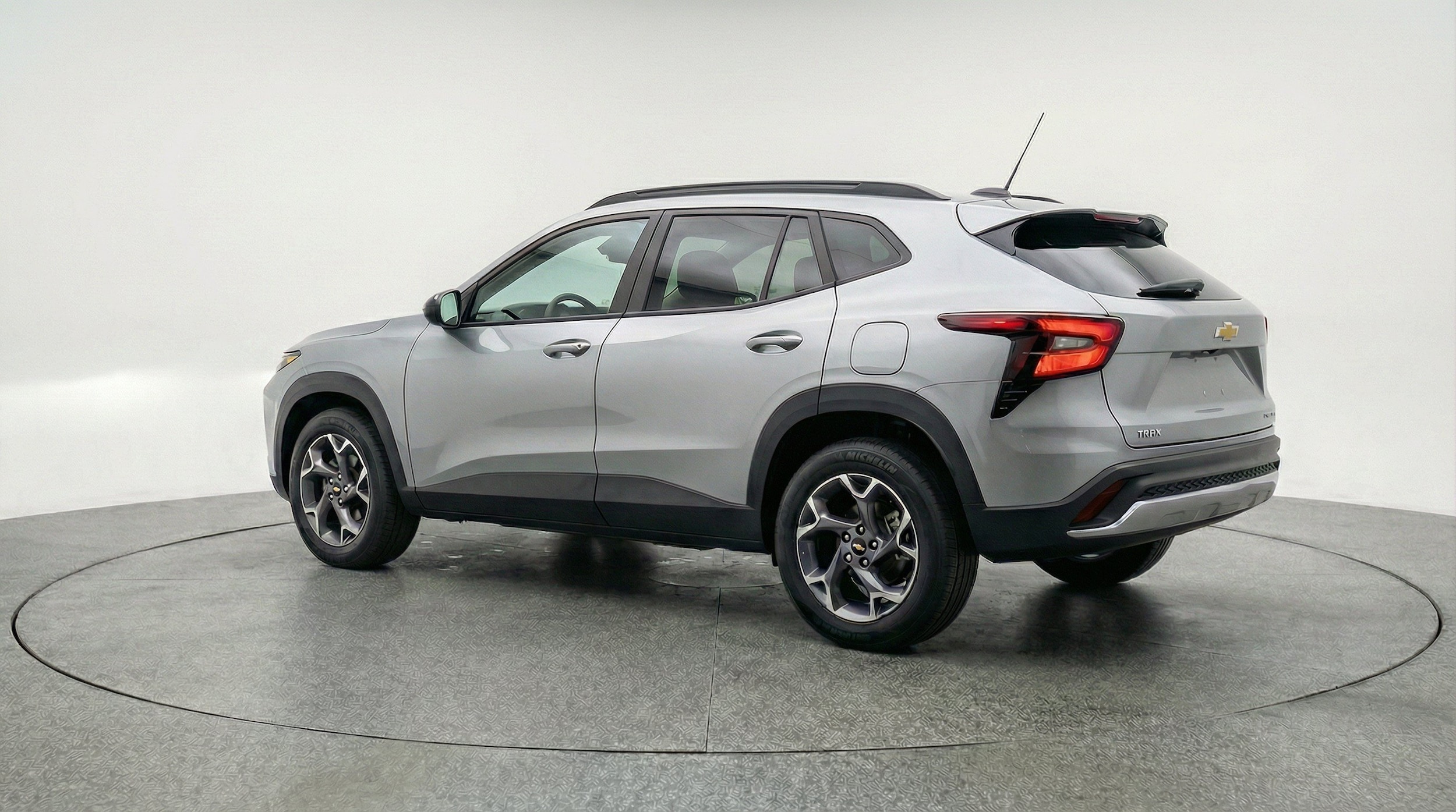 Thumbnail: 2025 Chevrolet Trax - 6