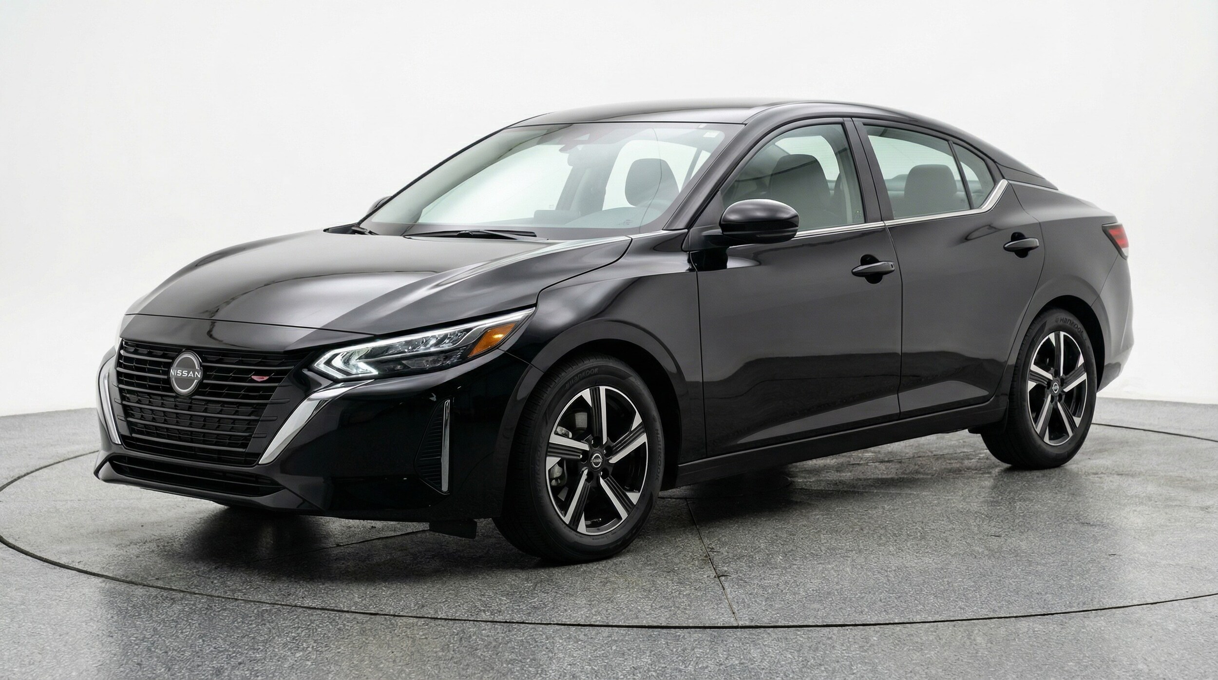 Thumbnail: 2025 Nissan Sentra - 3