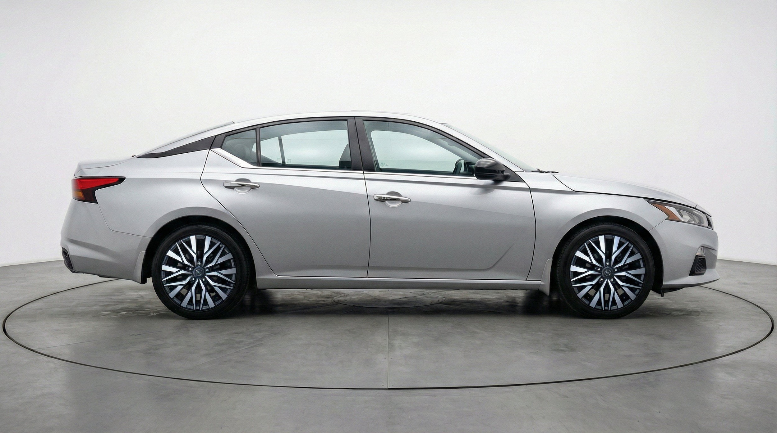 Thumbnail: 2025 Nissan Altima - 11