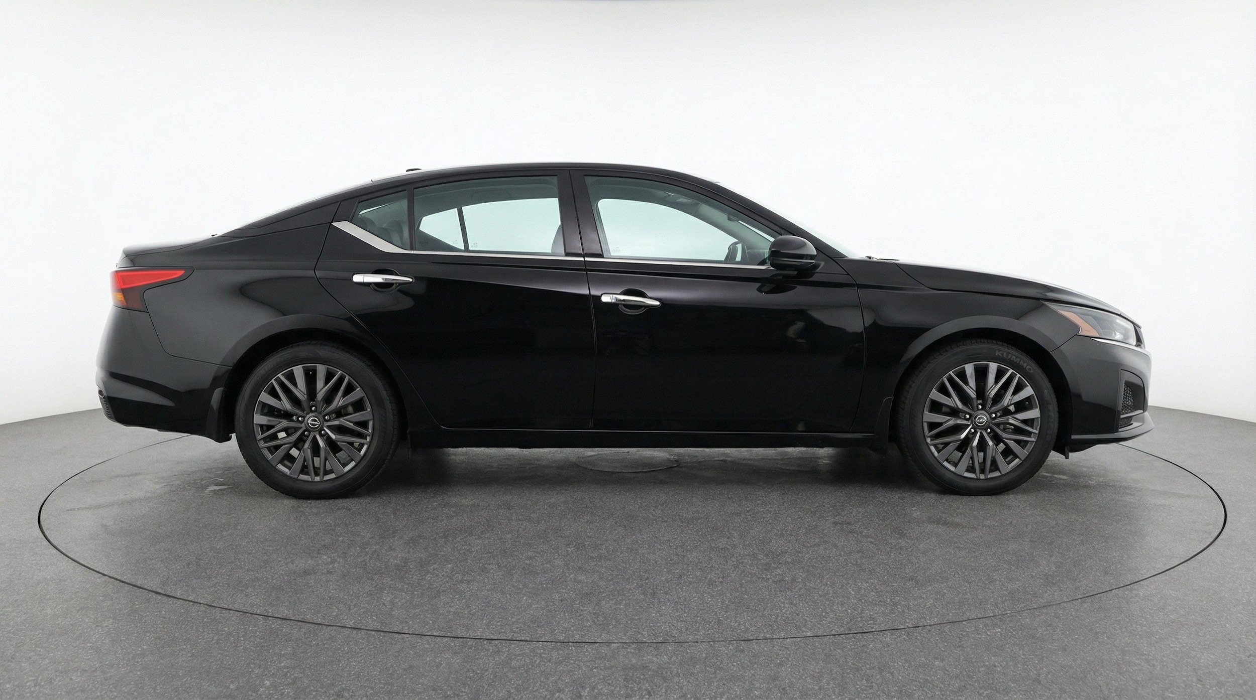 Thumbnail: 2025 Nissan Altima - 11