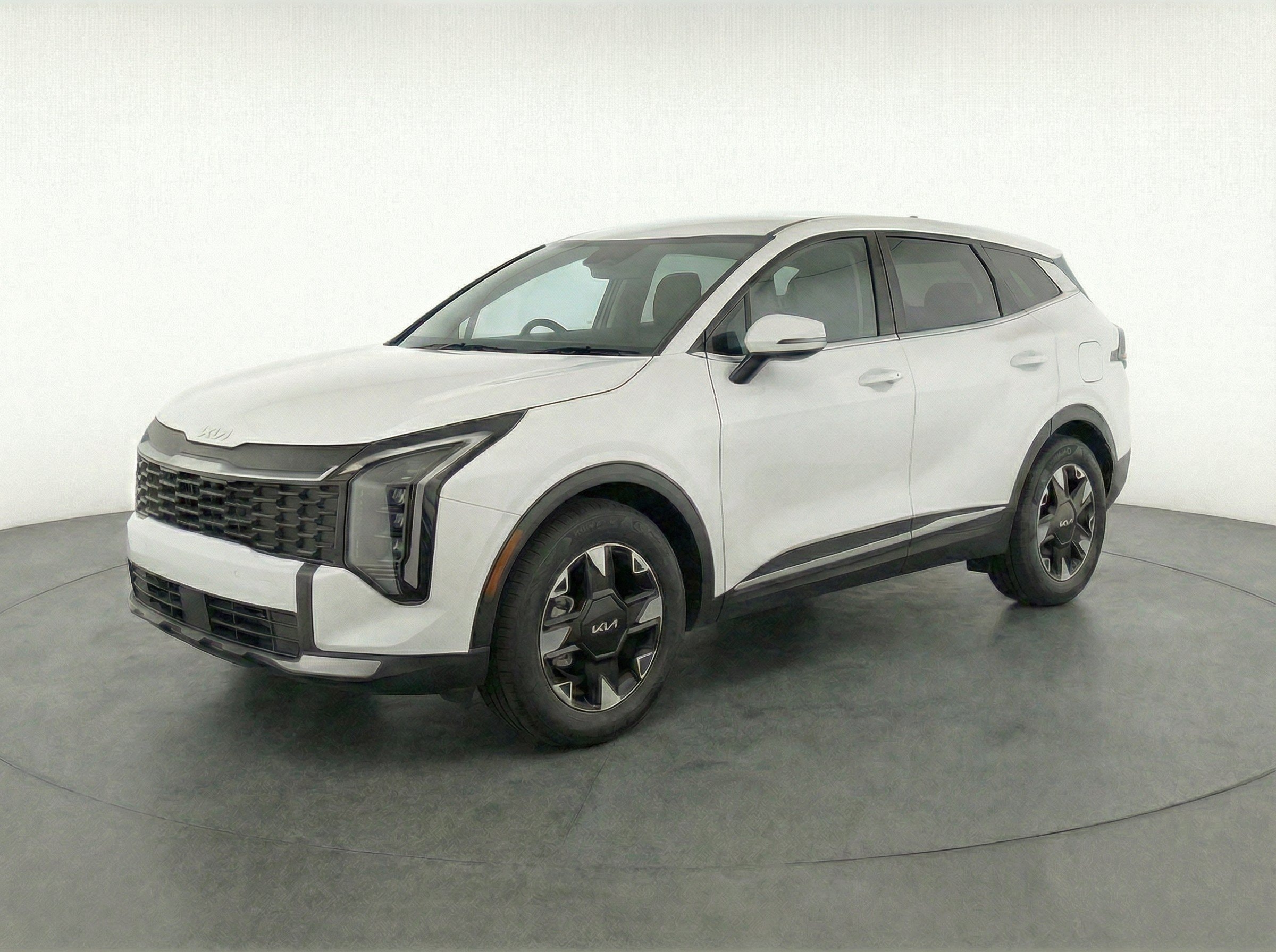 Thumbnail: 2026 Kia Sportage - 3
