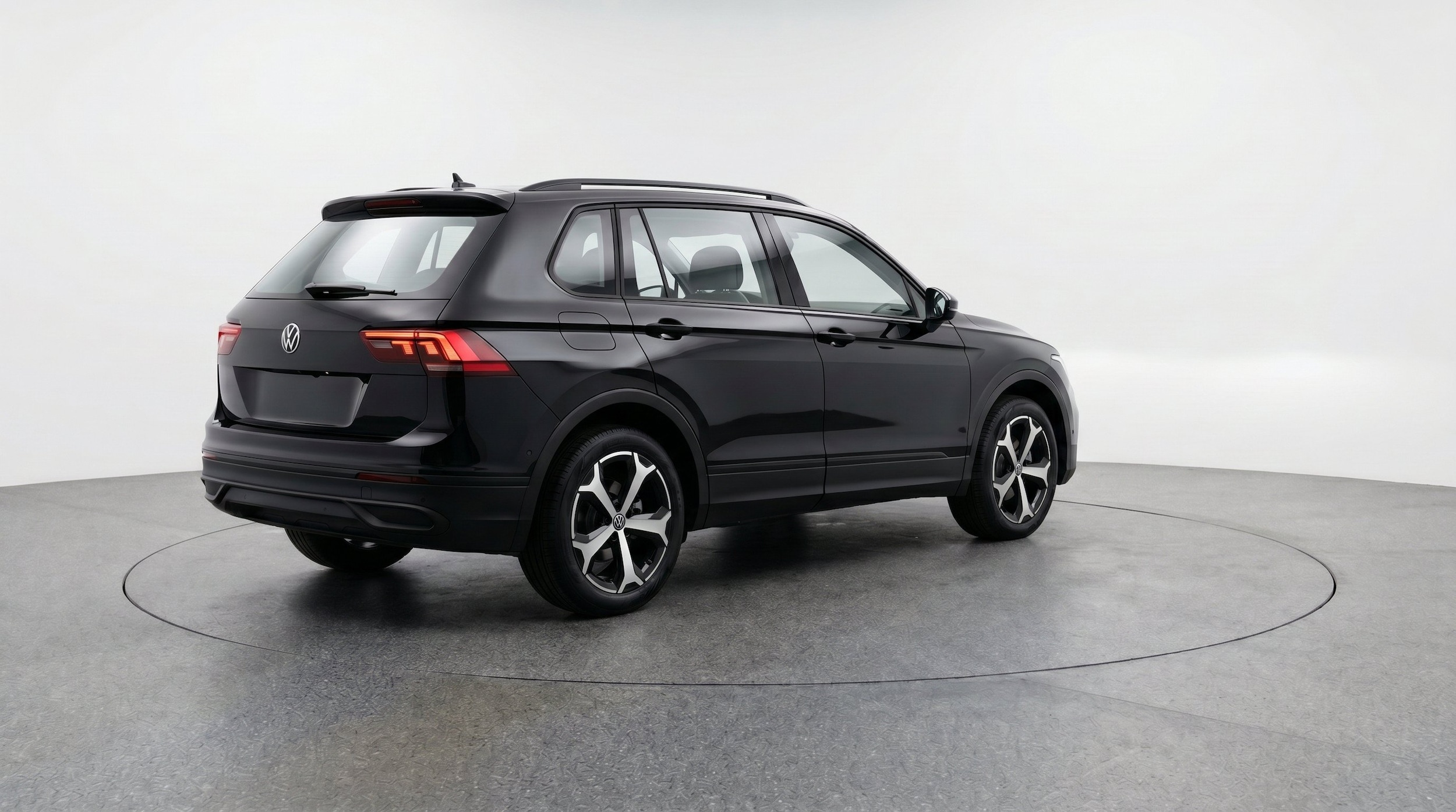 Thumbnail: 2026 Volkswagen Tiguan - 9