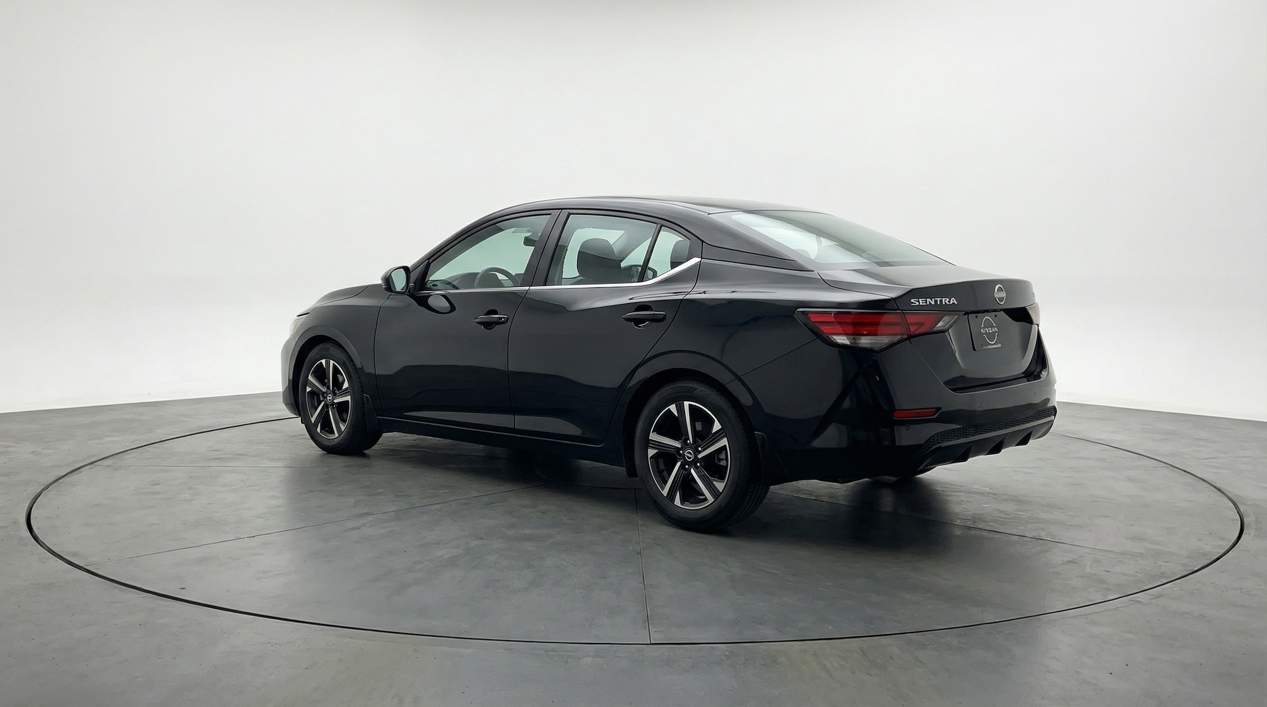 Thumbnail: 2025 Nissan Sentra - 5