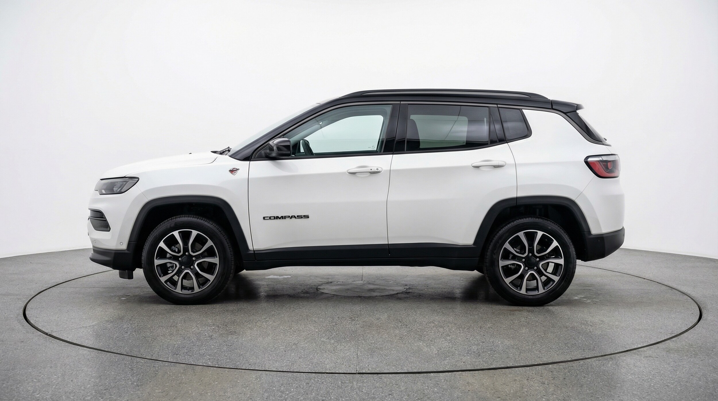 Thumbnail: 2025 Jeep Compass - 4