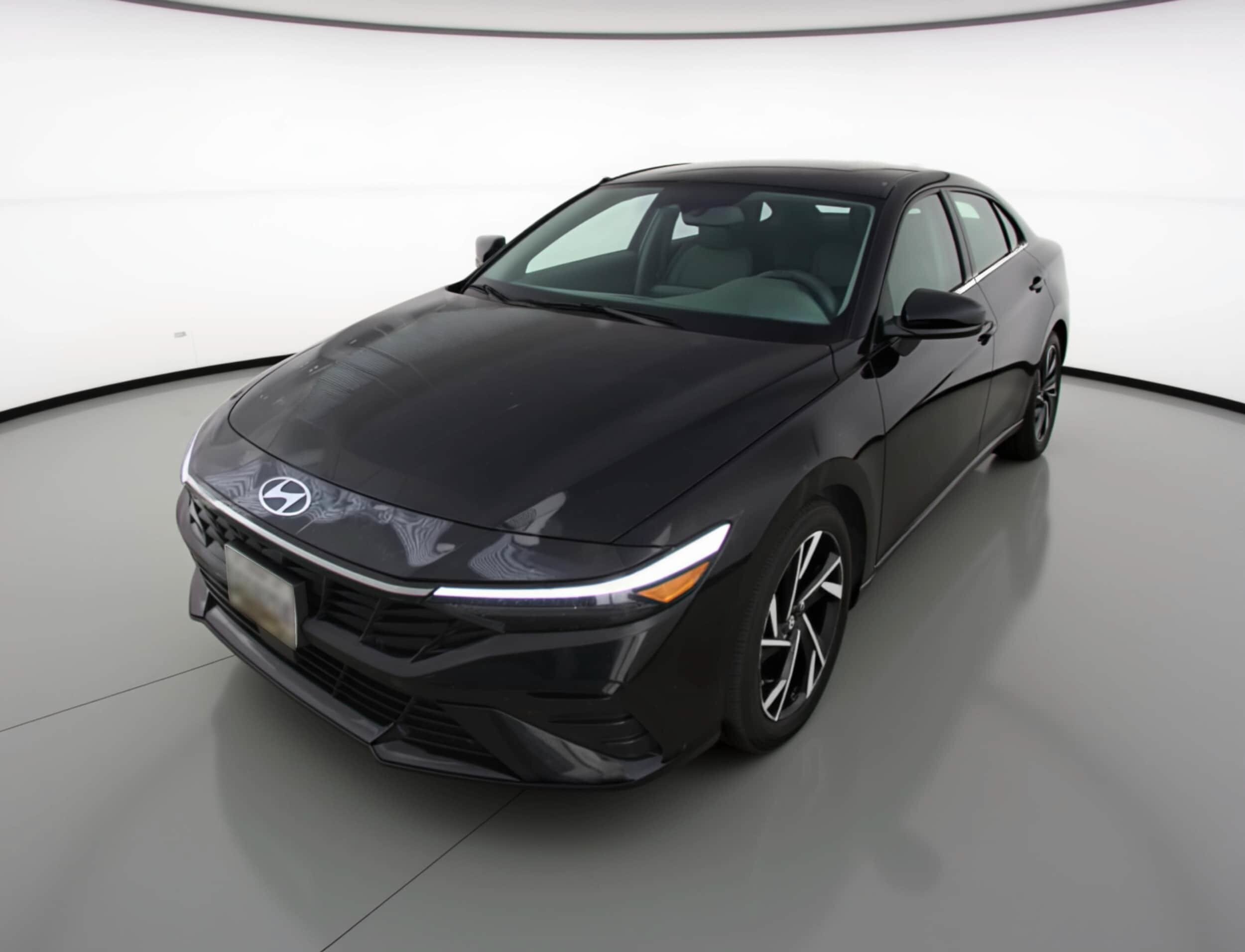 Thumbnail: 2025 Hyundai Elantra - 3