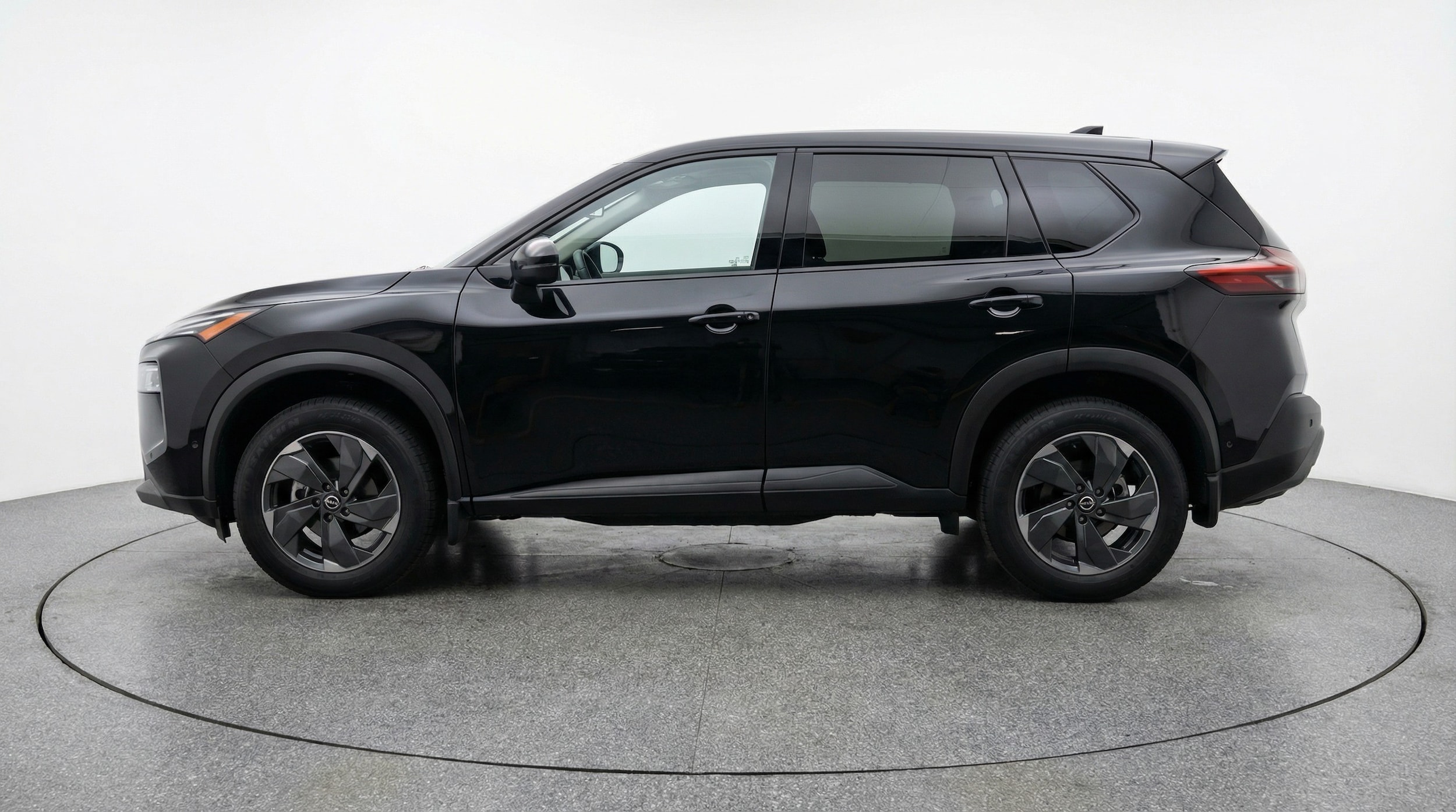 Thumbnail: 2025 Nissan Rogue - 4