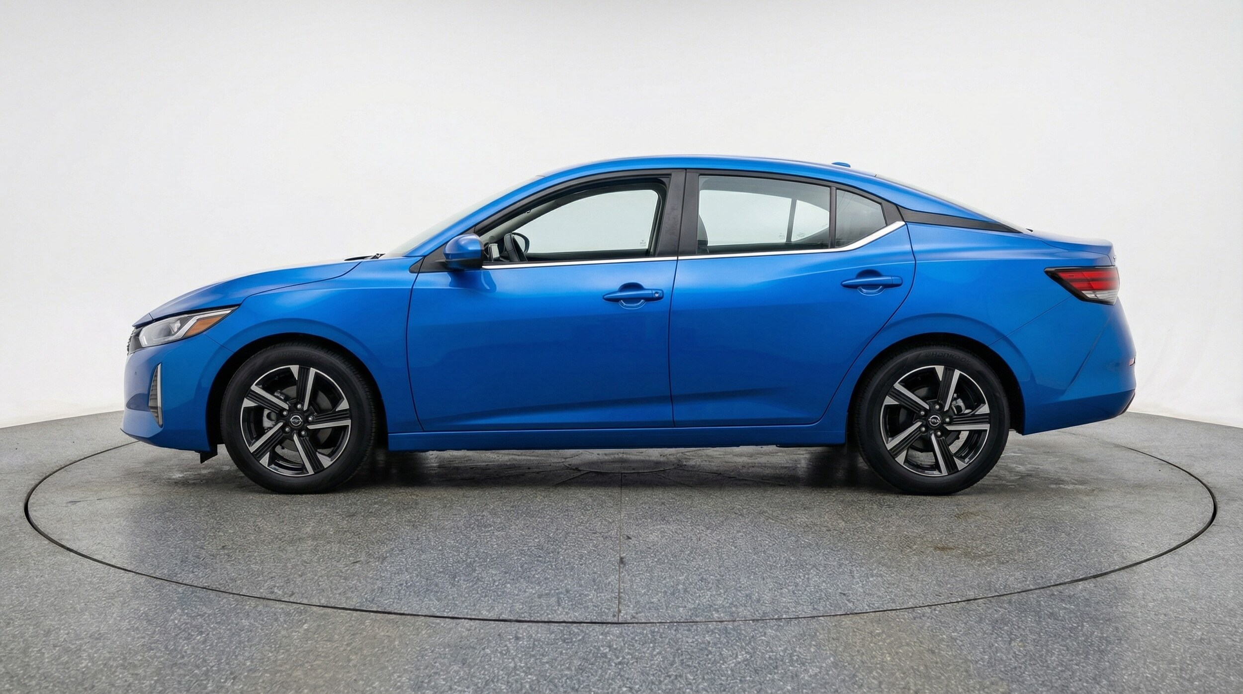 Thumbnail: 2025 Nissan Sentra - 4