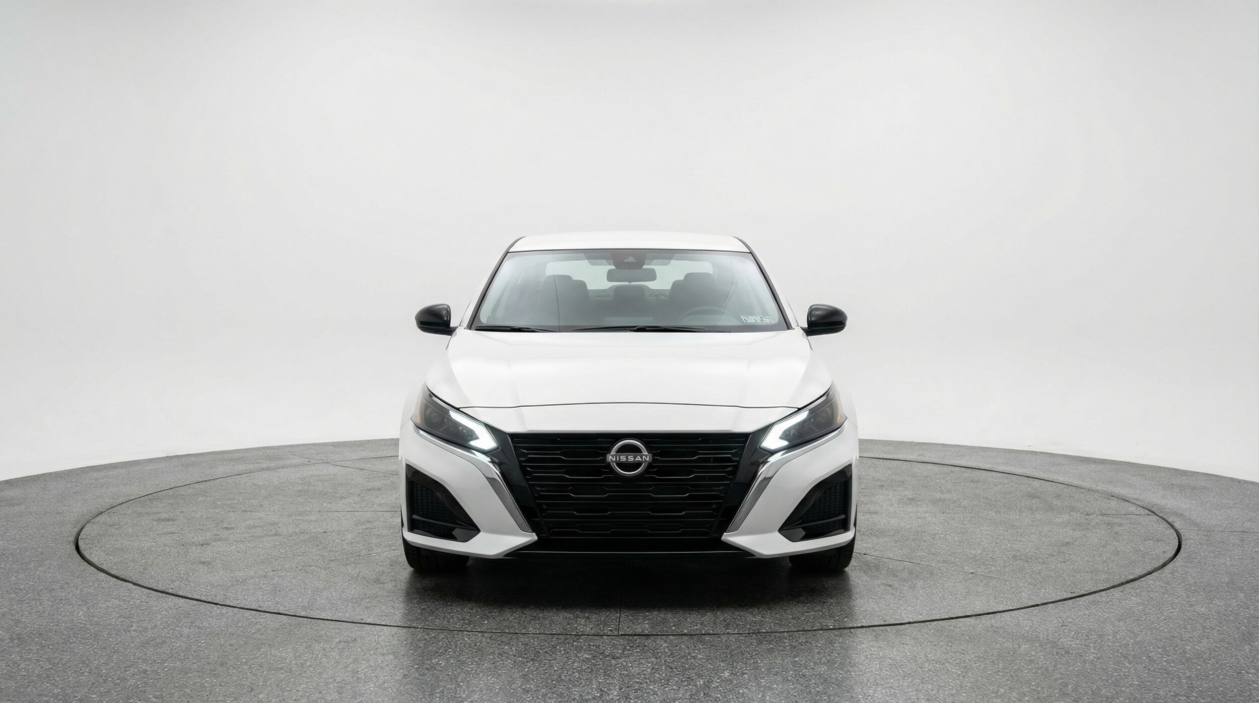 Thumbnail: 2025 Nissan Altima - 2