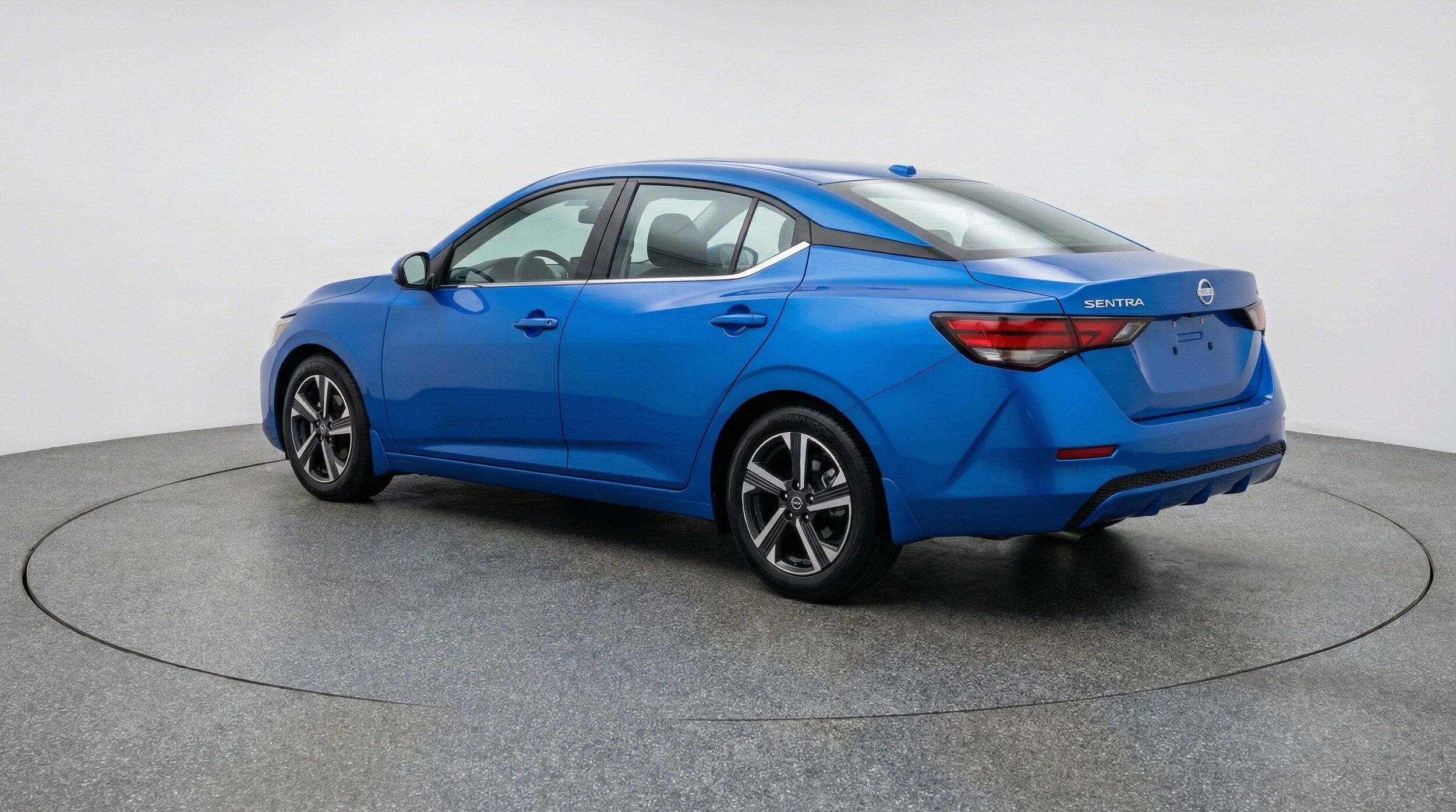 Thumbnail: 2025 Nissan Sentra - 5