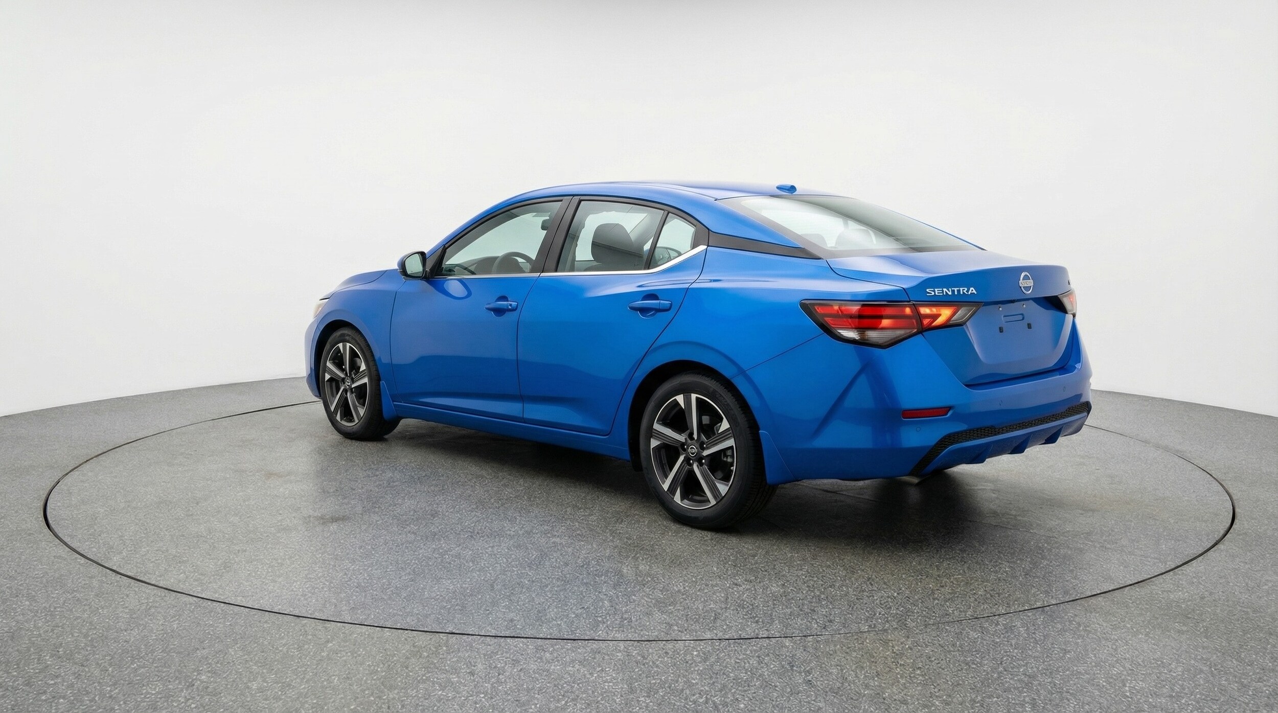 Thumbnail: 2025 Nissan Sentra - 5