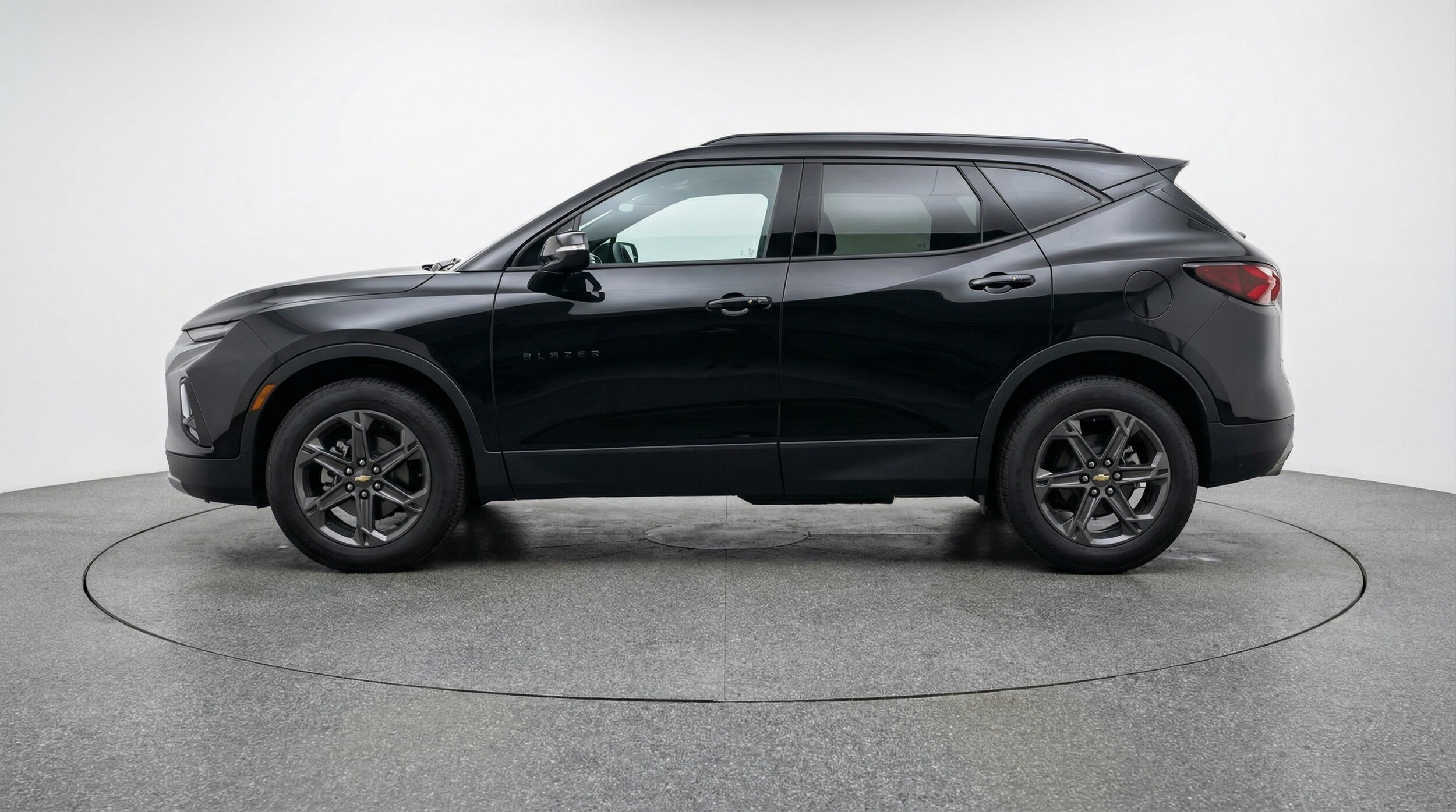 Thumbnail: 2025 Chevrolet Blazer - 4