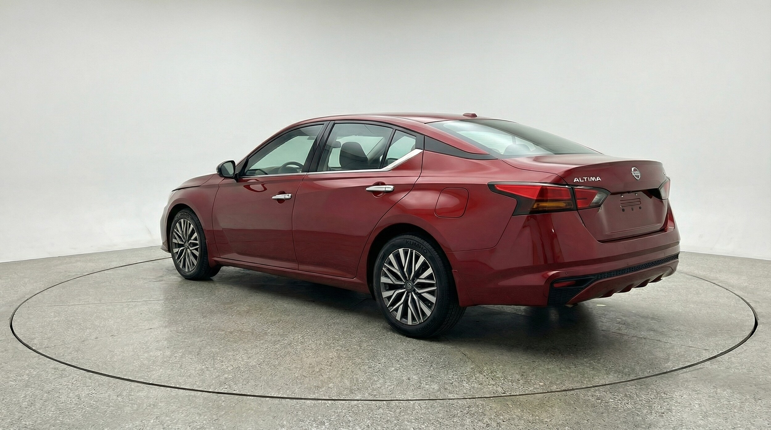 Thumbnail: 2025 Nissan Altima - 5