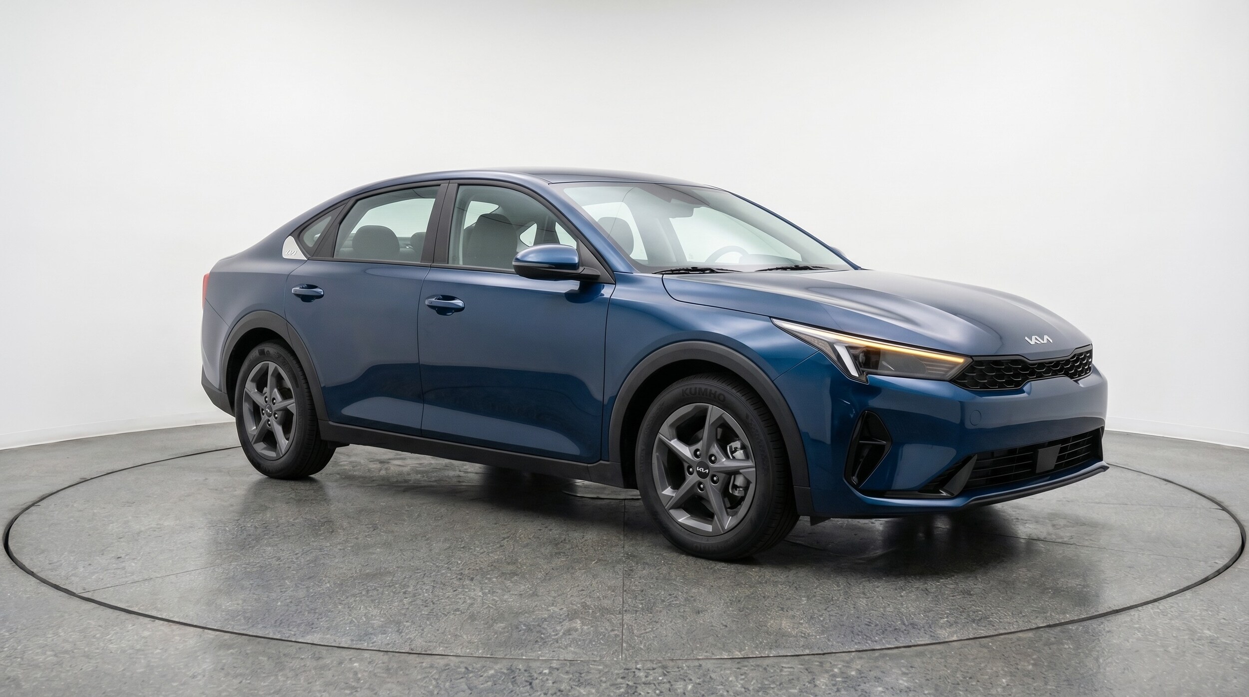 Thumbnail: 2025 Kia K4 - 1