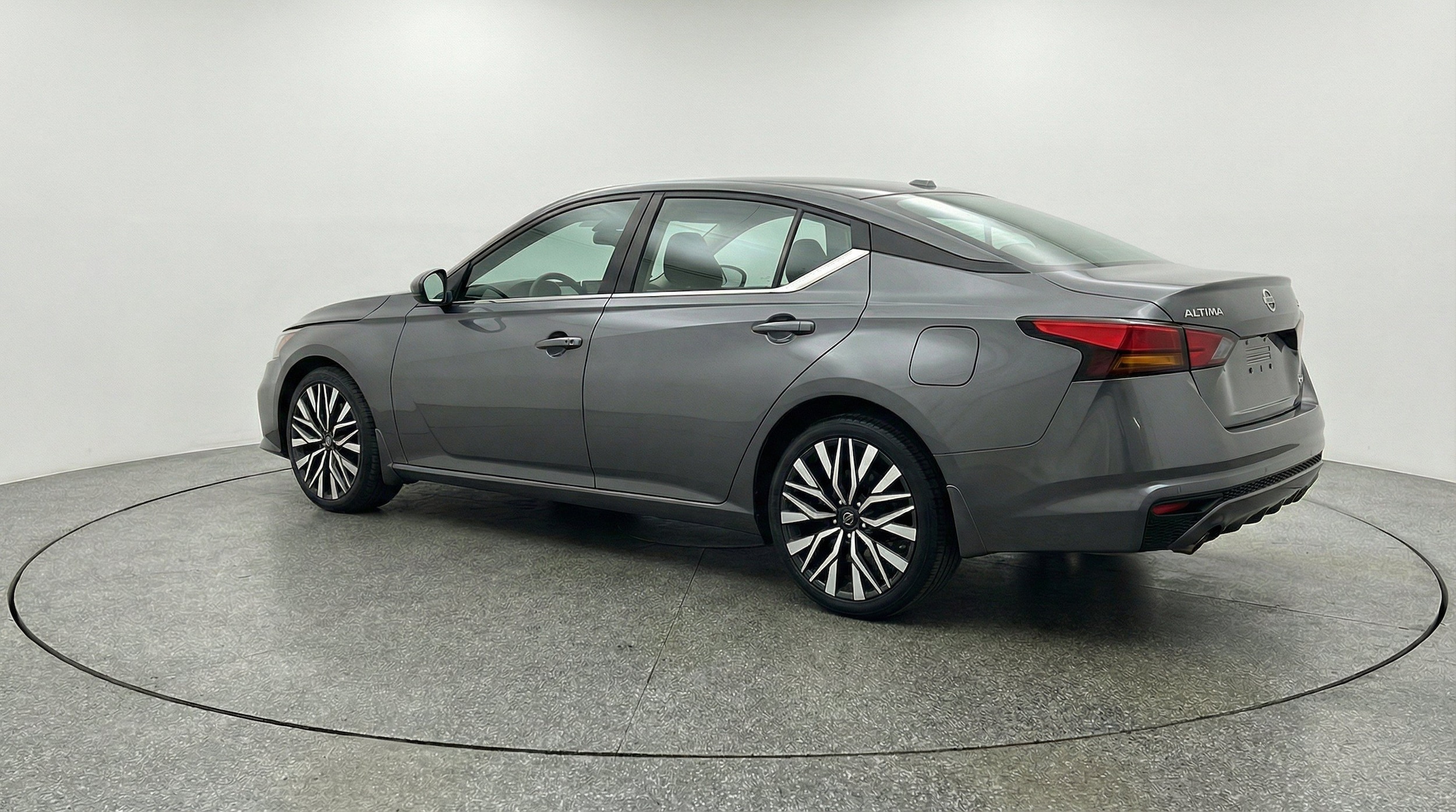 Thumbnail: 2025 Nissan Altima - 6