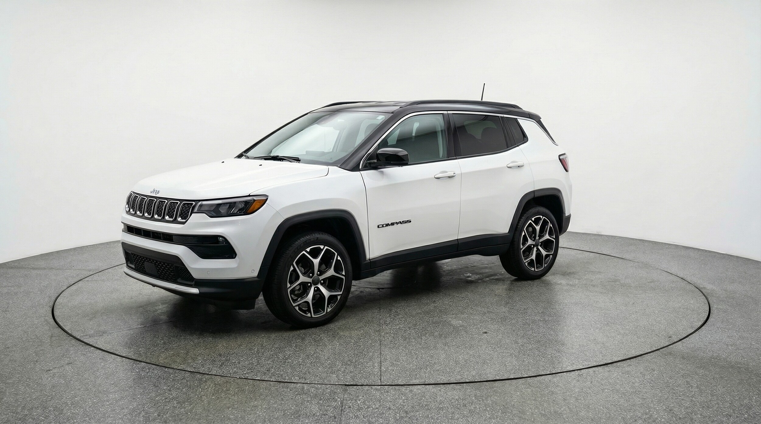 Thumbnail: 2025 Jeep Compass - 3